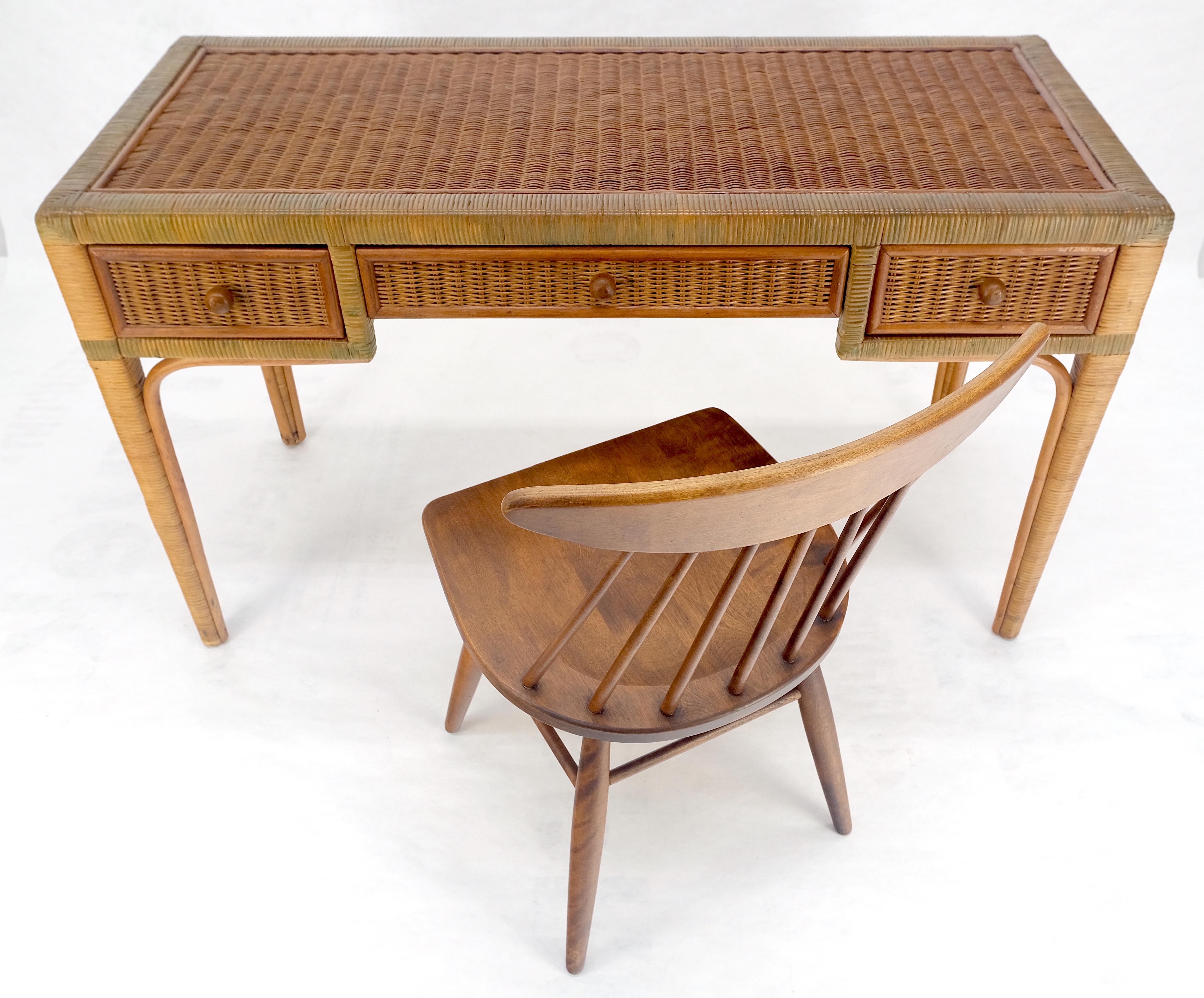 Vintage Mid Century c1970s Wicker Low Profile 3 Drawer Desk Console Mint For Sale 1