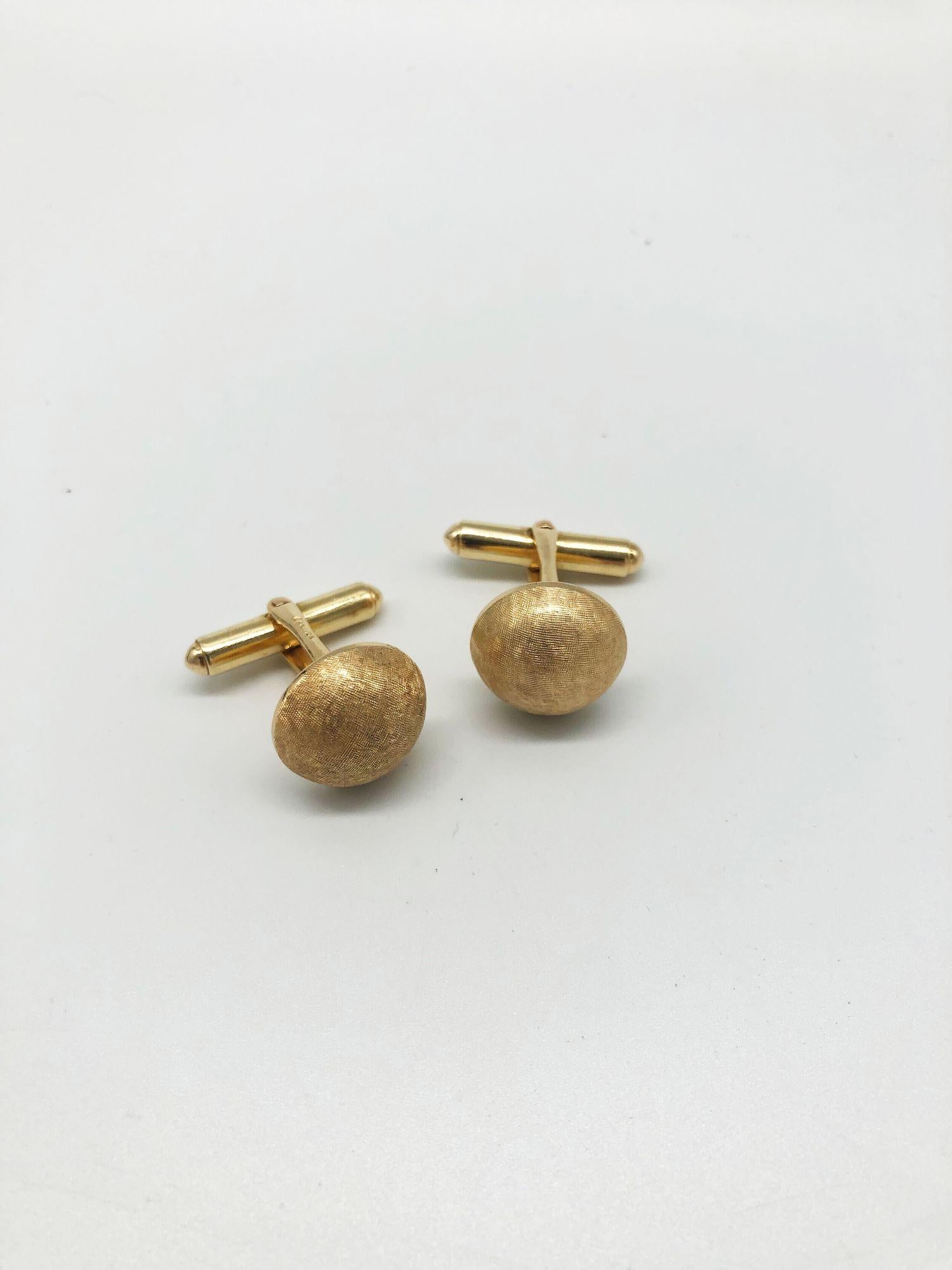 Vintage Mid Century Cartier Brushed Gold Cufflinks For Sale 2
