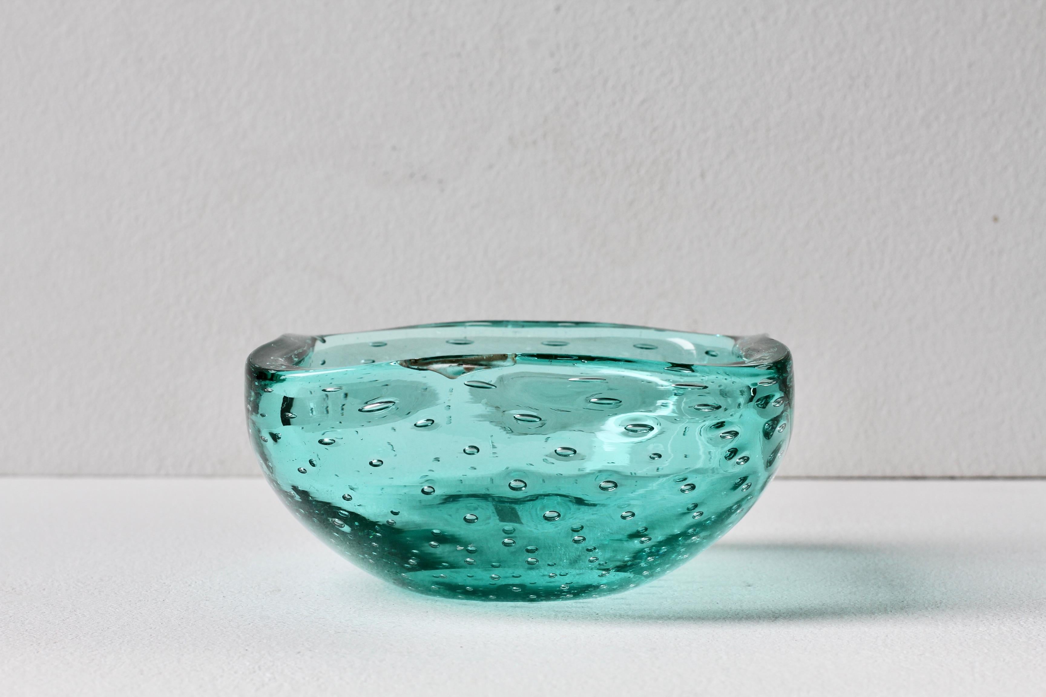 Vintage Mid-Century Cenedese Murano Glass Bullicante Bubble Bowl Dish or Ashtray For Sale 5