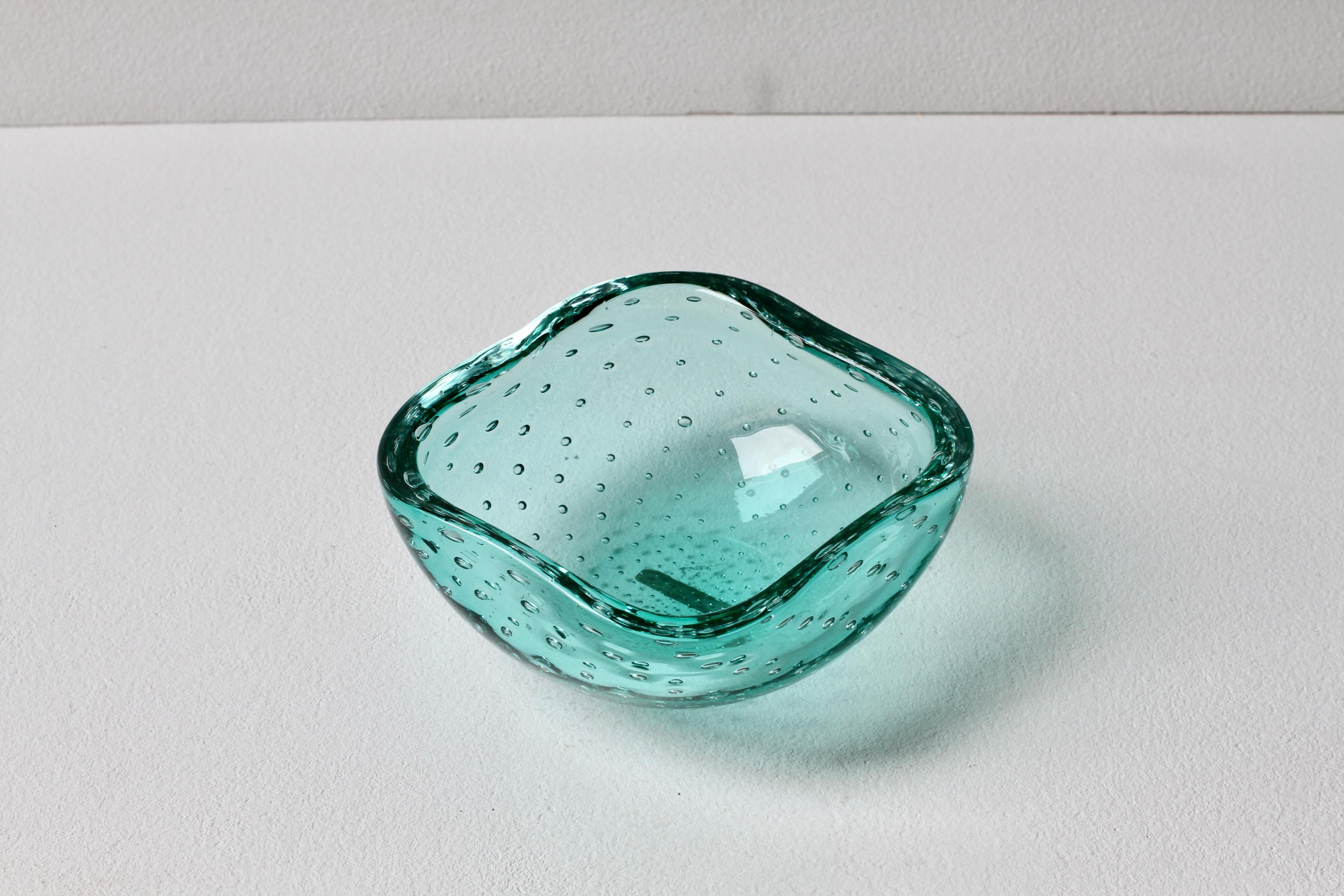 Vintage Mid-Century Cenedese Murano Glass Bullicante Bubble Bowl Dish or Ashtray For Sale 9