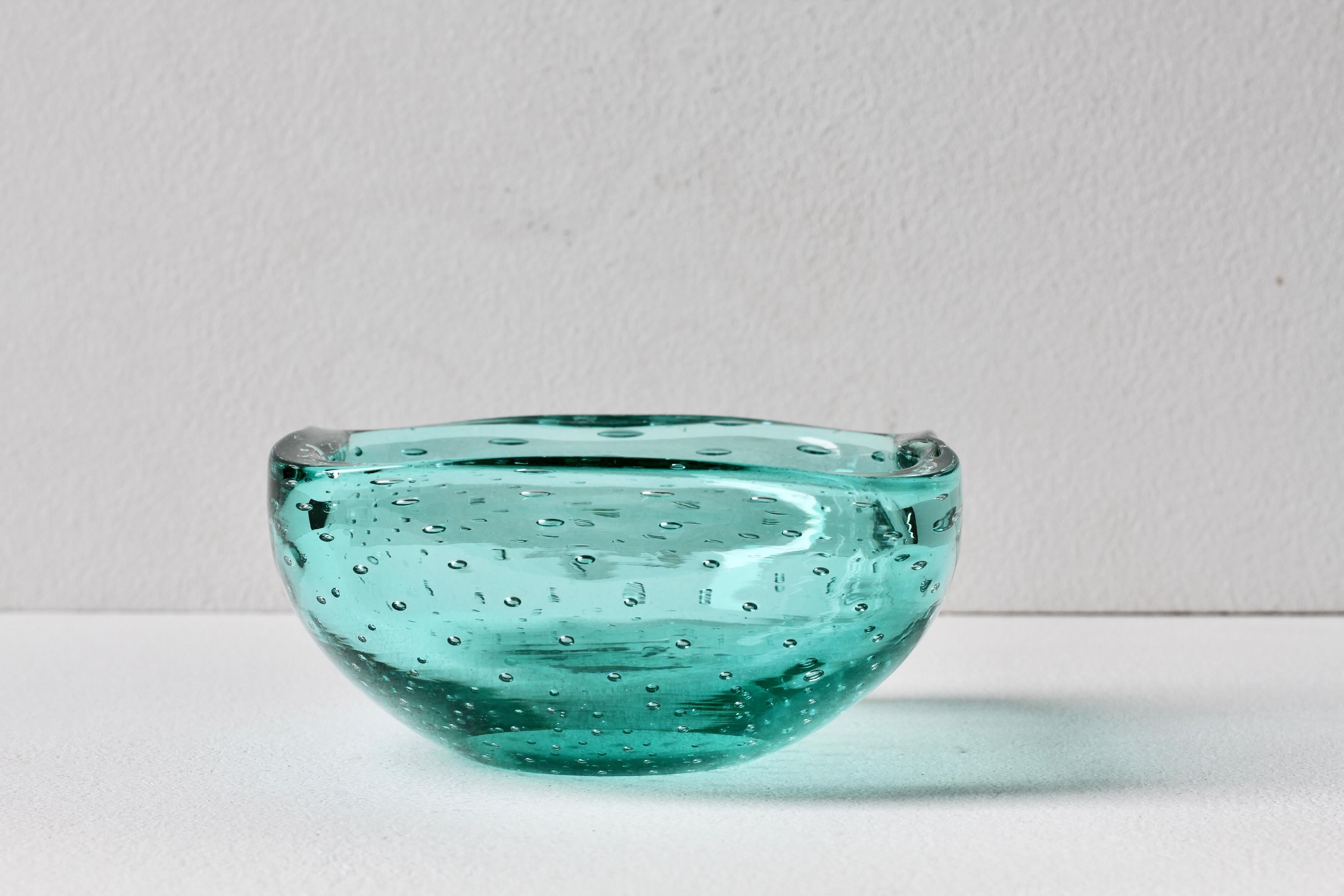 Vintage Mid-Century Cenedese Murano Glass Bullicante Bubble Bowl Dish or Ashtray In Good Condition For Sale In Landau an der Isar, Bayern