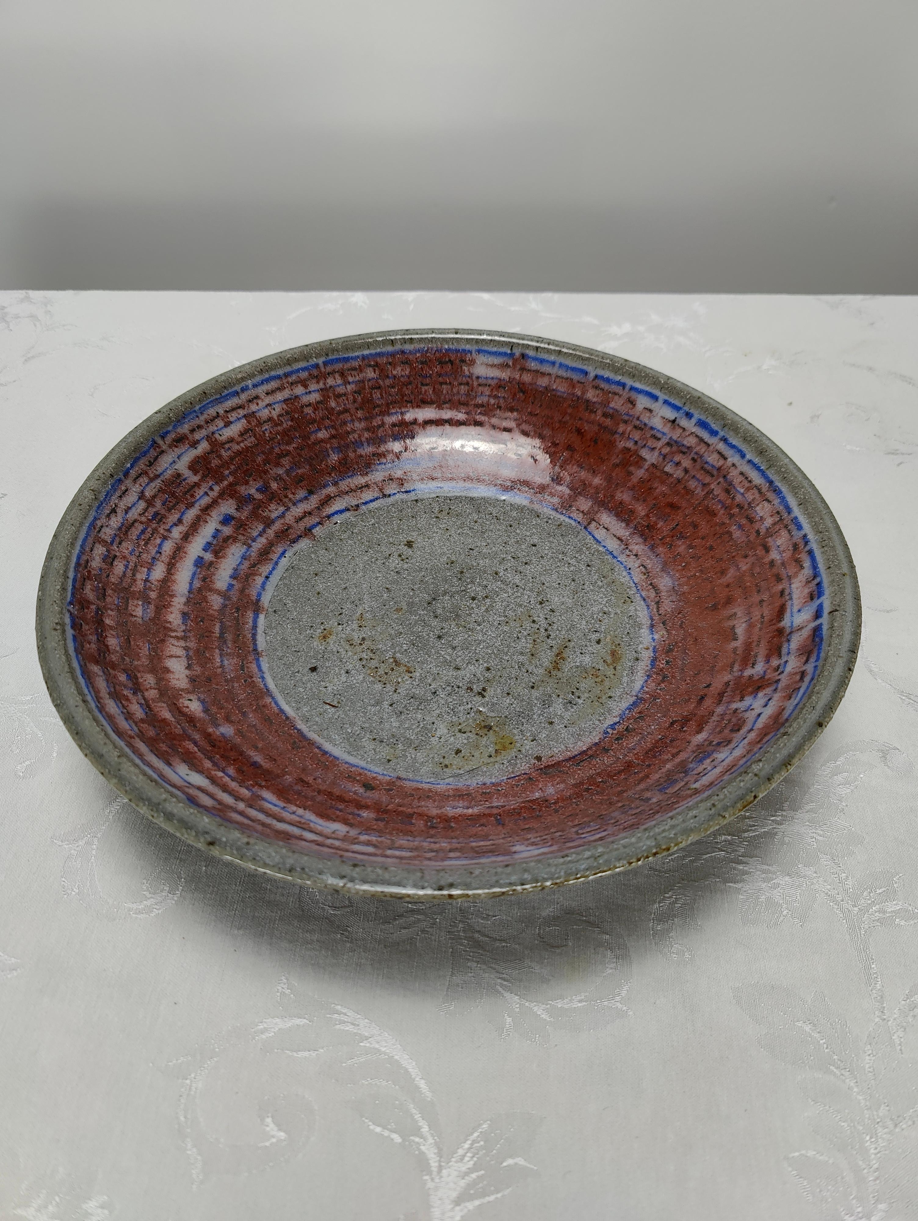 Mid-Century Modern Vintage Midcentury Ceramic Decorative Bowl by Maxine Scholts, circa 1970s For Sale