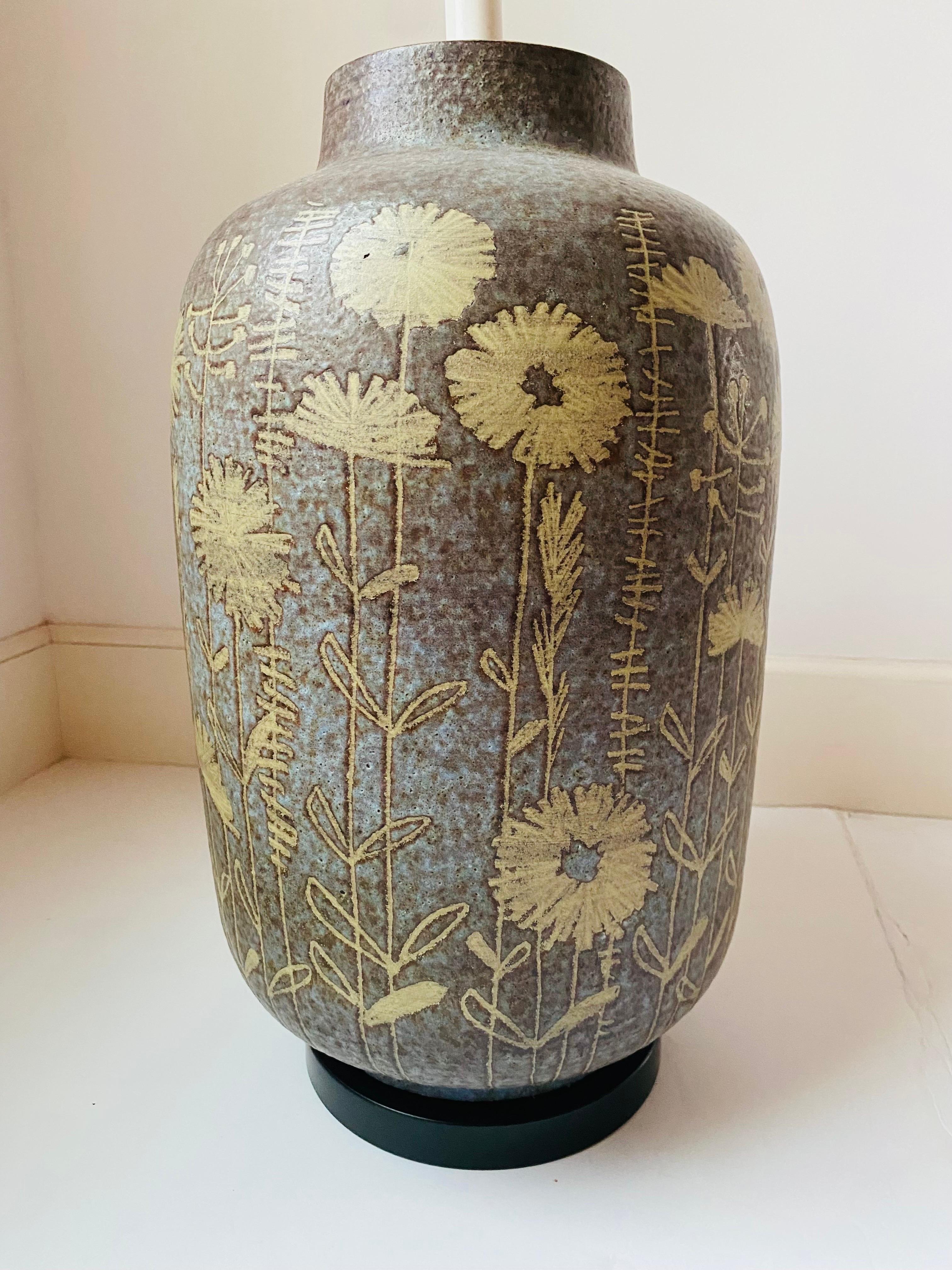 Italian Vintage Mid Century Ceramic Lamp with Floral Design Made in Italy For Sale