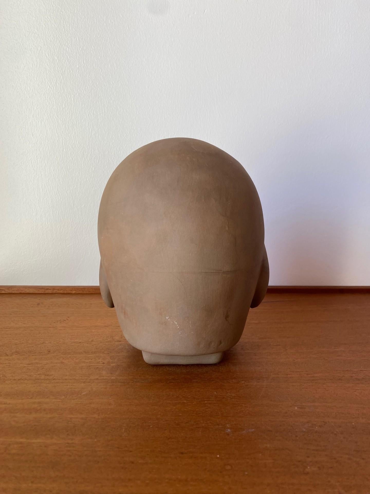 Vintage Mid Century Ceramic Owl Sculpture by Jaru California Pottery In Good Condition For Sale In San Diego, CA