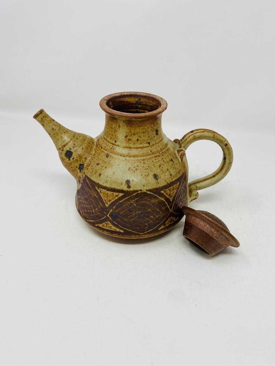 Vintage Mid Century Keramik Teekanne im Angebot 3