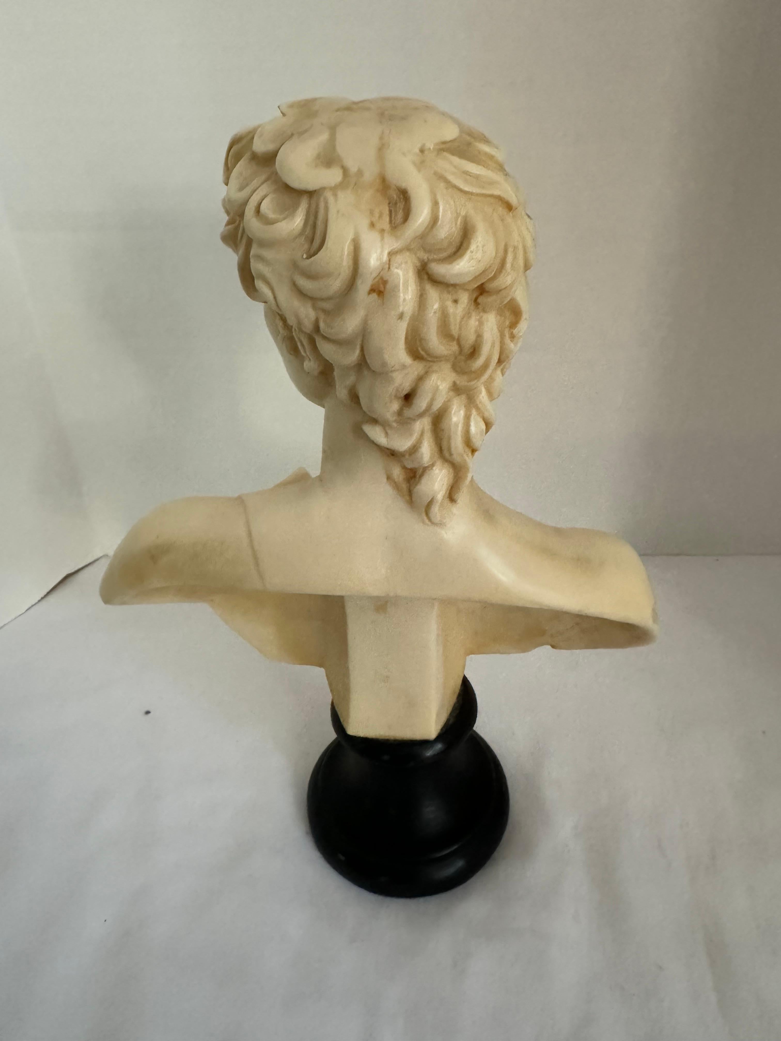 Classical Roman Vintage mid century David bust sculpture A Santini made in Italy For Sale