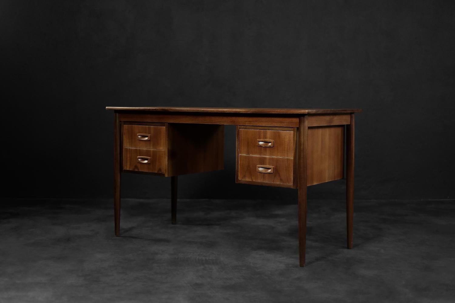 Mid-20th Century Vintage Mid-Century Classic Scandinavian Modern Teak Wood Desk with Drawers For Sale