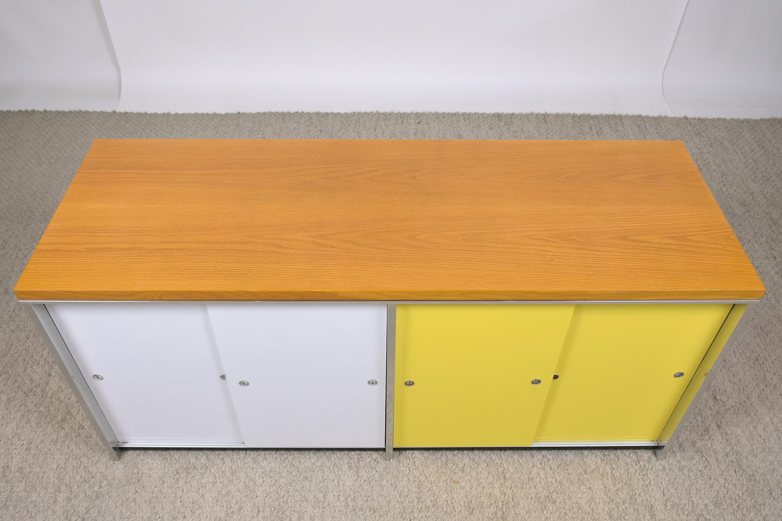 Stained Retro Chic: Vintage 1970s Danish Mid-Century Credenza with White & Yellow Finish For Sale