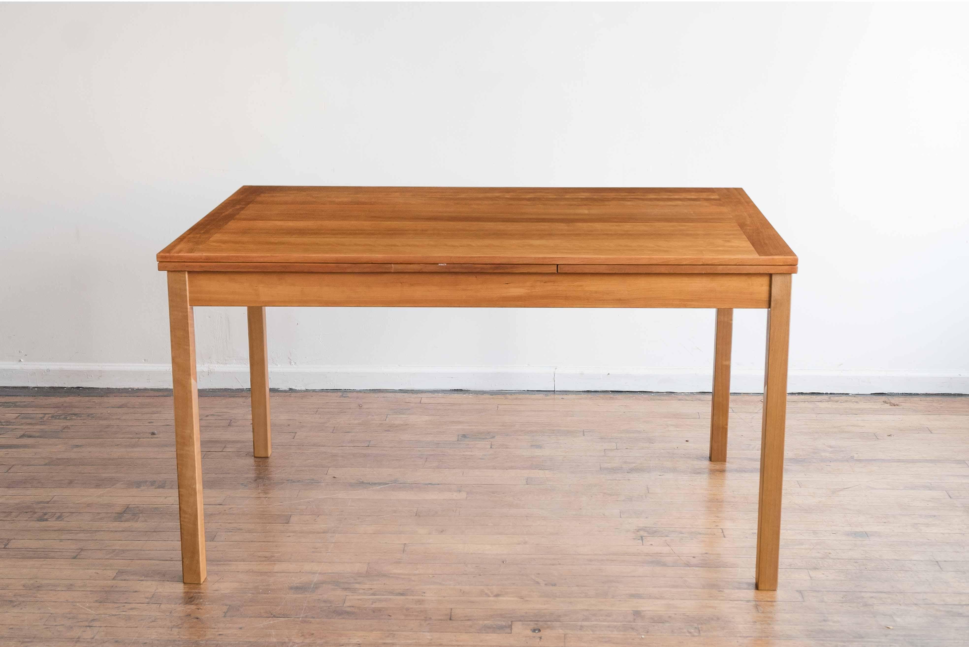 53” x 35.5” x 30”H; each leaf adds 19.5”; table clearance 25.5

Maple draw leaf dining table from Denmark. Seats 6 without leaves, or 10 with the leaves extended. 

Very good restored condition. 

Please inquire for shipping rates. 


