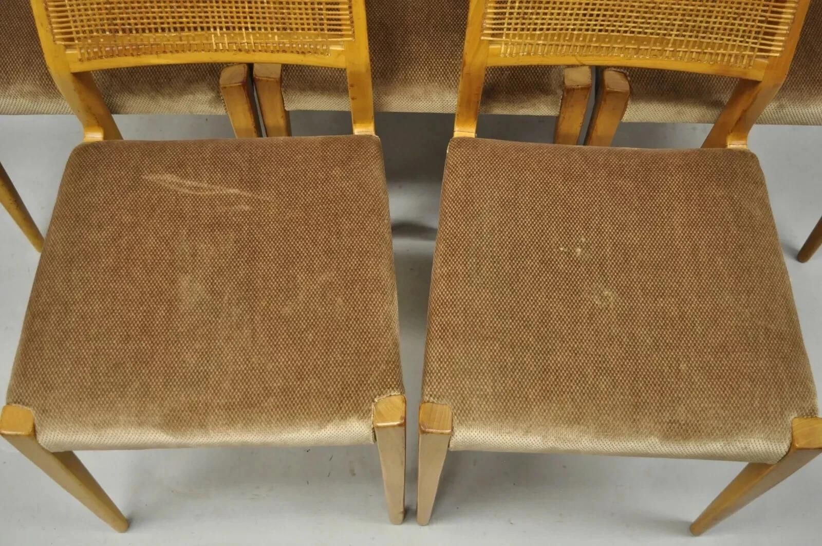 Sillas de comedor de madera de abedul con respaldo de caña, modernas, danesas y vintage de mediados de siglo - Juego de 6 en venta 2