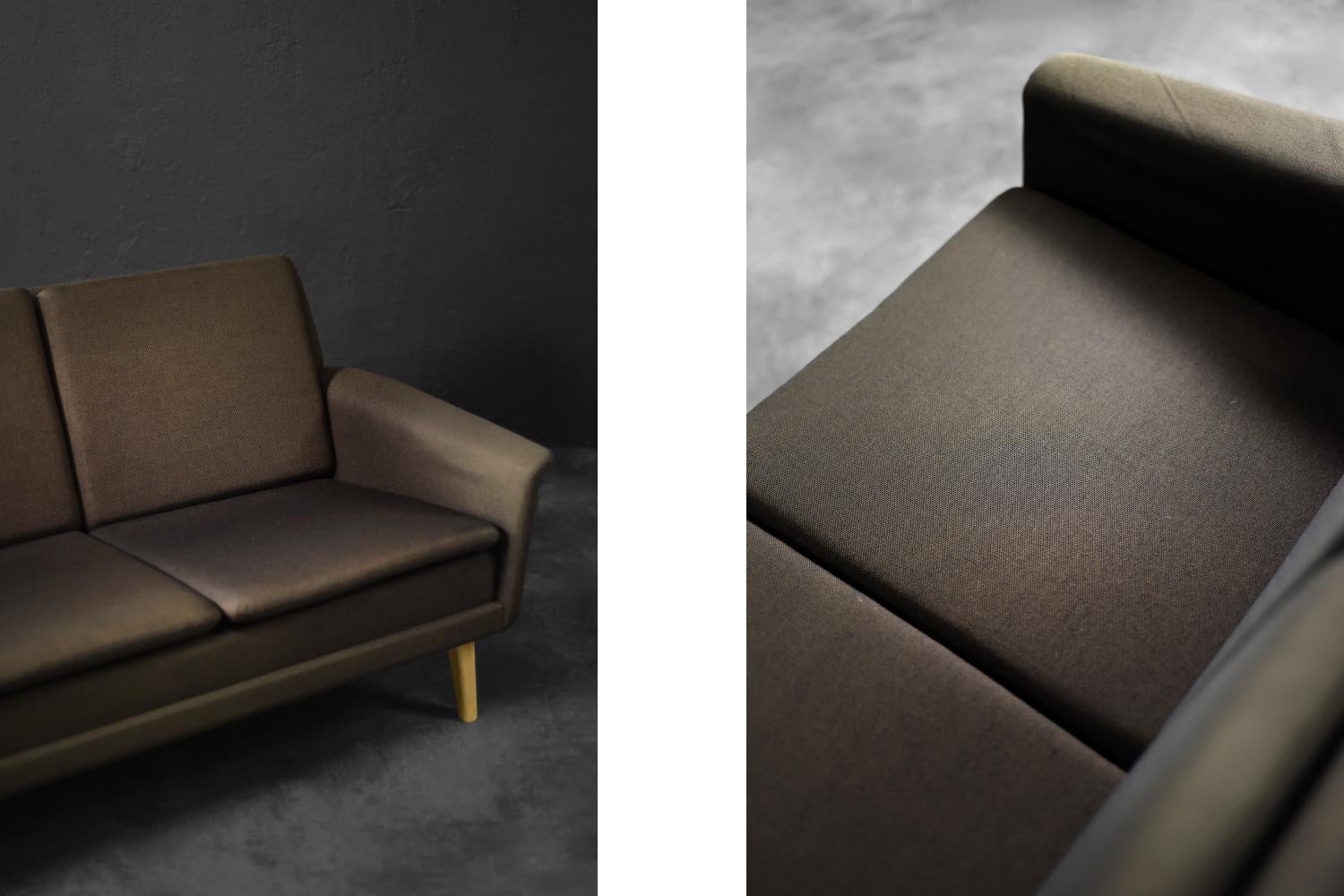 Vintage Mid-Century Danish Modern Brown 3-Seater Sofa by Folke Ohlsson for F.H. im Angebot 7