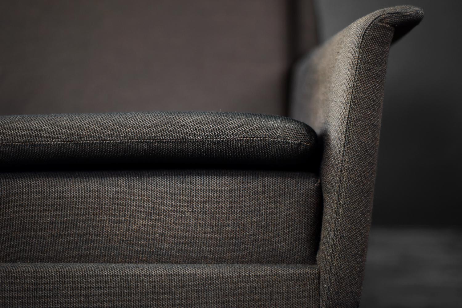 Vintage Mid-Century Danish Modern Brown 3-Seater Sofa by Folke Ohlsson for F.H. im Zustand „Gut“ im Angebot in Warszawa, Mazowieckie