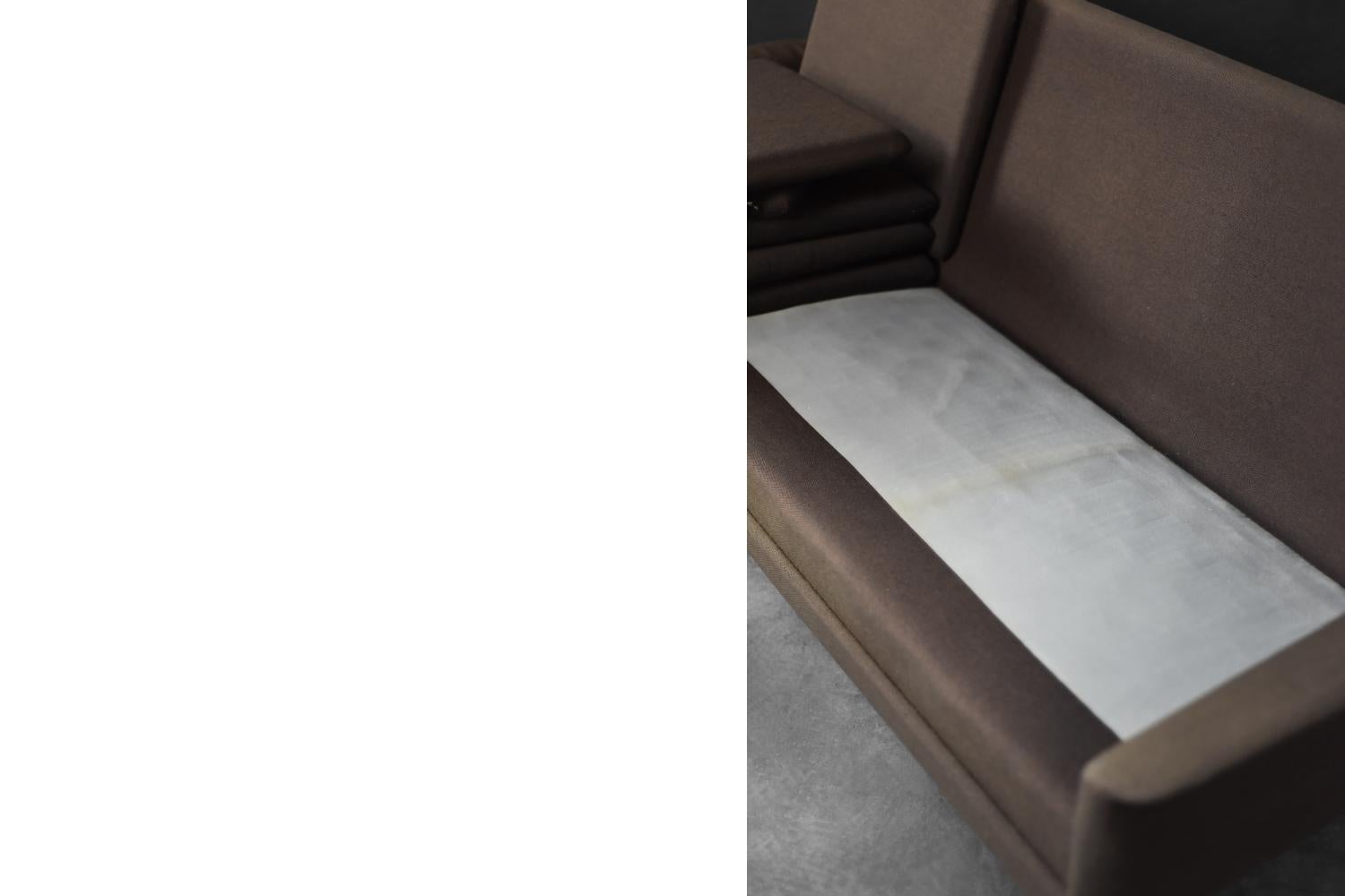 Vintage Mid-Century Danish Modern Brown 3-Seater Sofa by Folke Ohlsson for F.H. im Angebot 2
