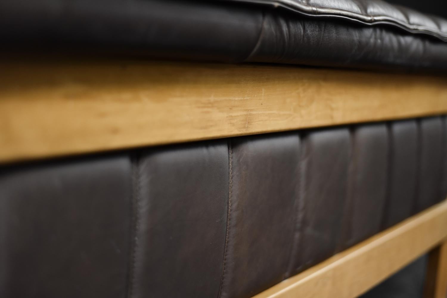 Sofá de 3 plazas Vintage Mid-Century Danish Modern Cuero Marrón, Años 70 finales del siglo XX en venta