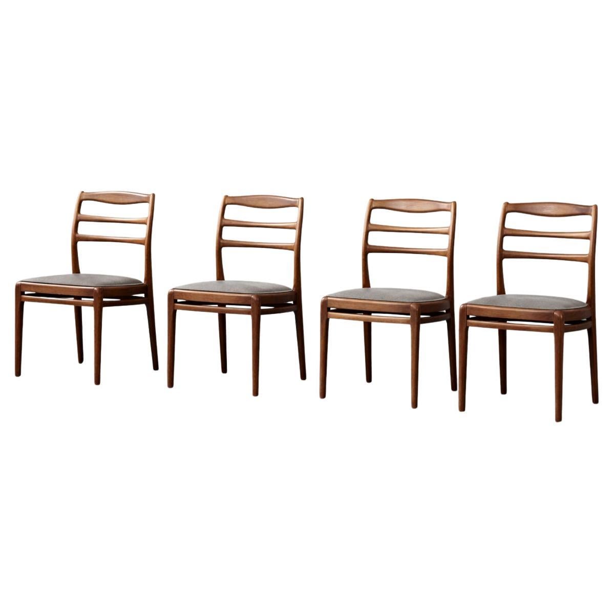 Vintage Mid-Century Danish Modern Elegant Teak 
Grey Fabric Chairs, 1960s For Sale