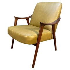 Vintage Midcentury Danish Modern "Klarinett" Teak Lounge Chair by Møre Lenestol