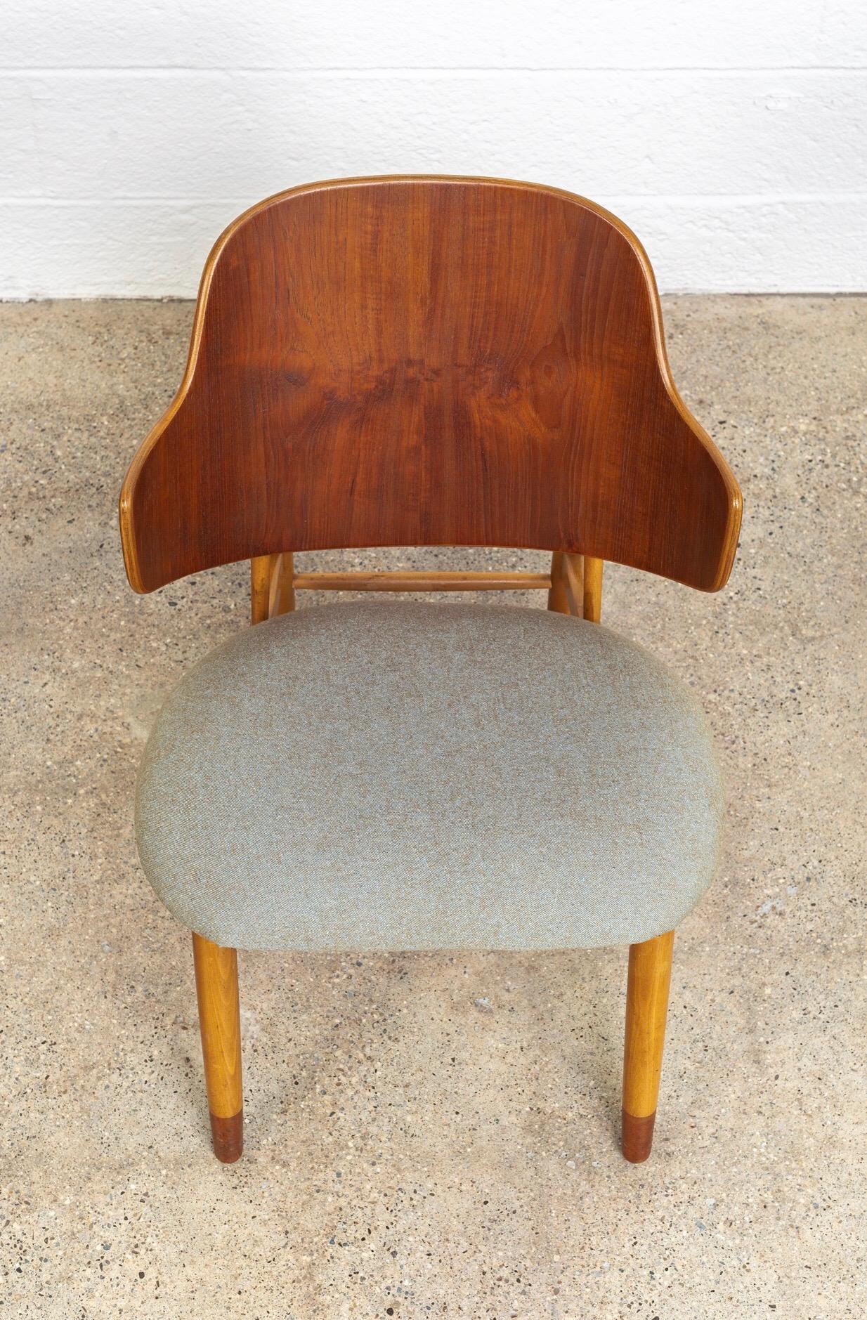 Vintage Midcentury Danish Modern Kofod Larsen Two-Toned Penguin Chairs, 1960s 1