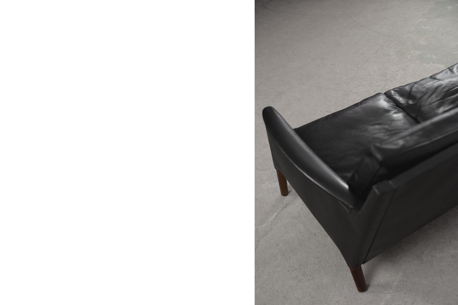 Vintage Mid-Century Danish Modern Leather&Rosewood 3-Seat Sofa by Kurt Østervig For Sale 6