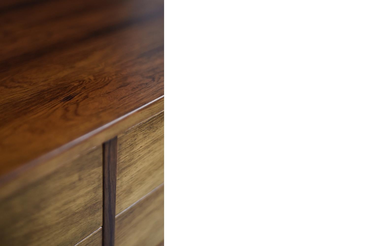 Cassettiera d'epoca in legno di palissandro di Kai Kristiansen, metà del secolo scorso. in vendita 4