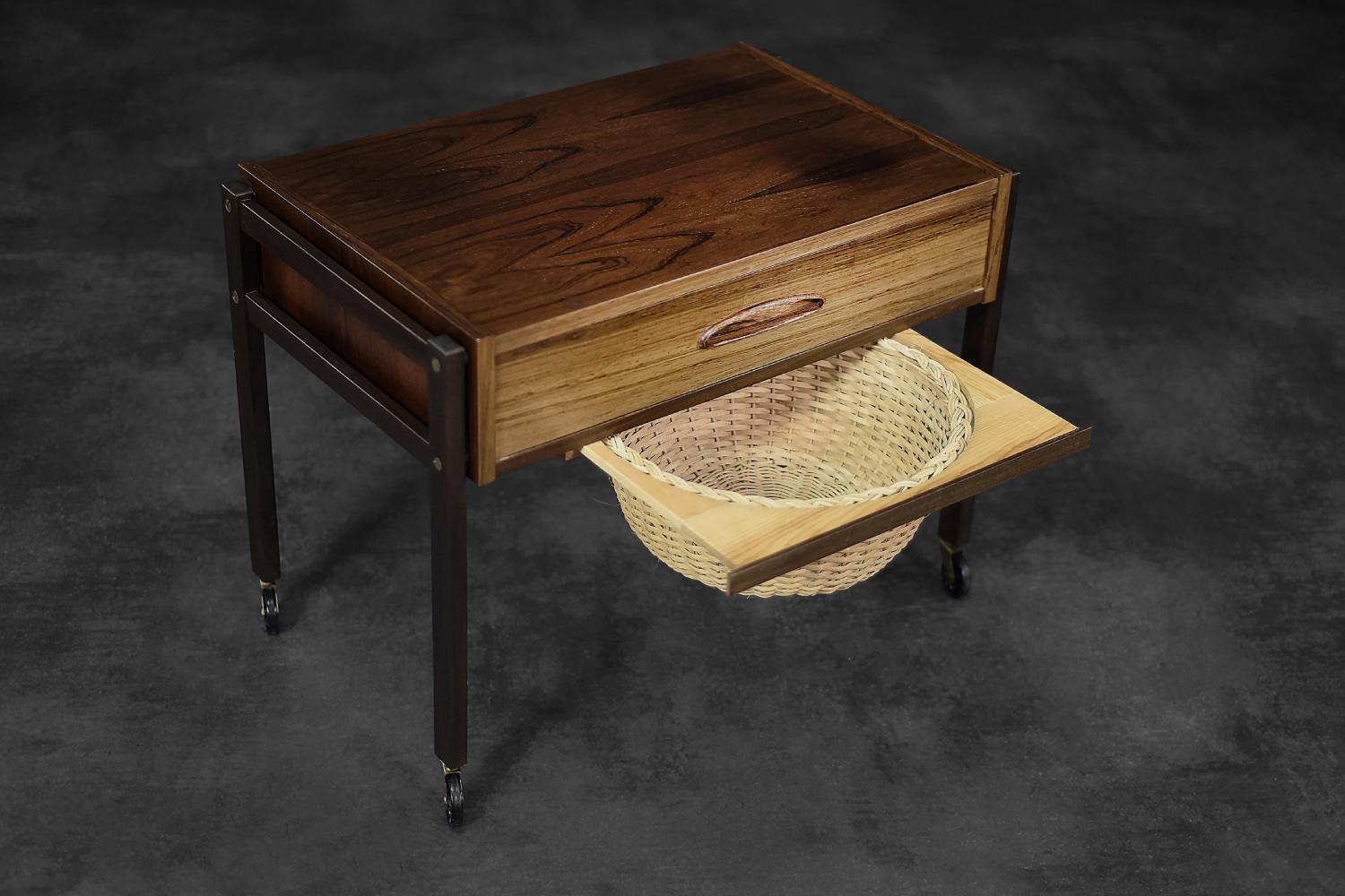 Vintage Midcentury Danish Modern Rosewood Thread Side Table with Wicker Basket For Sale 4