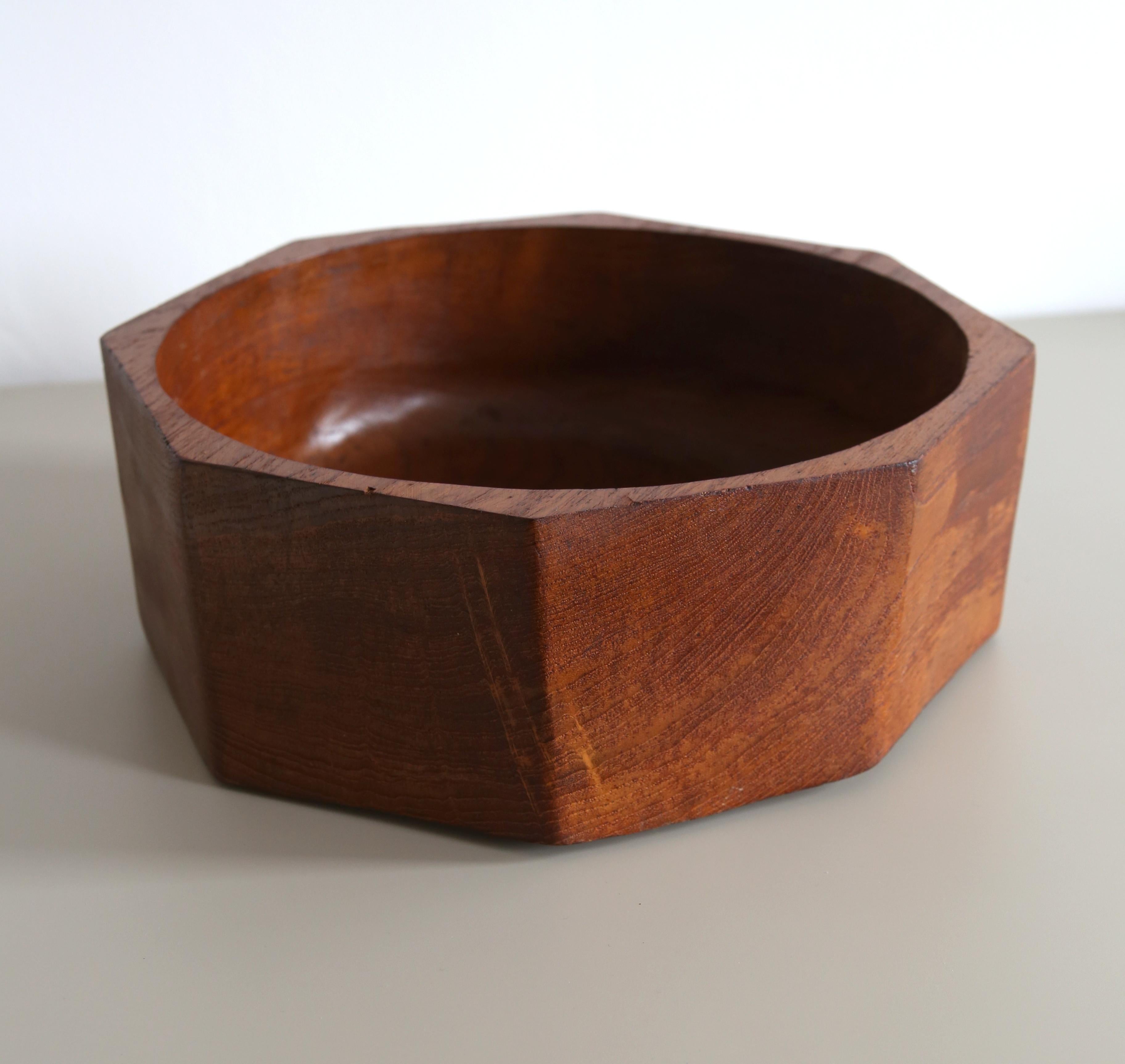 Vintage Mid-Century Danish Modern Solid Teak Wood Octagon Bowl For Sale 5