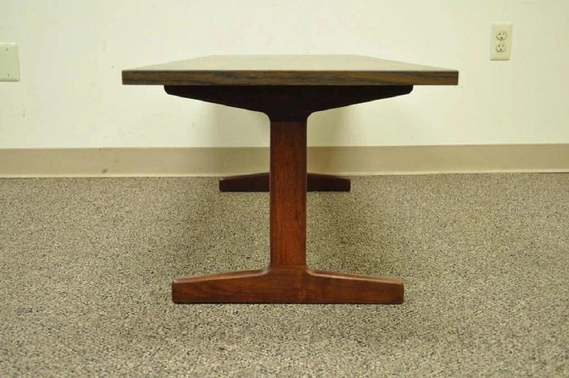 Tavolino da caffè rettangolare in teak e laminato danese moderno della metà del secolo scorso In condizioni buone in vendita a Philadelphia, PA
