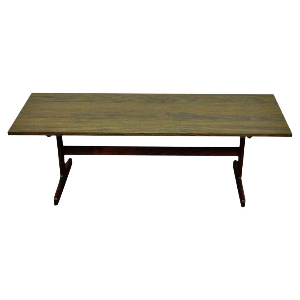 Tavolino da caffè rettangolare in teak e laminato danese moderno della metà del secolo scorso in vendita