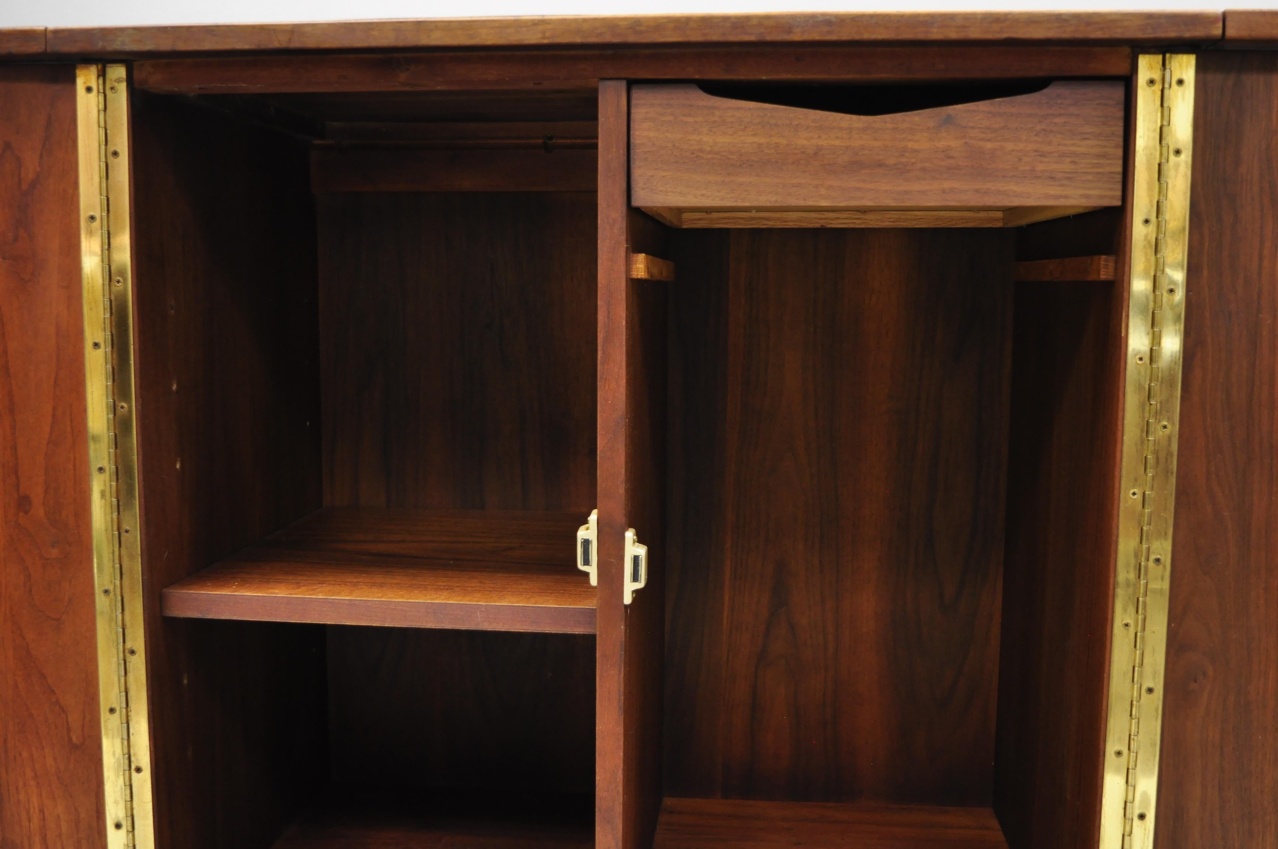 Vintage Midcentury Danish Modern Teak Drop-Leaf Rolling Bar Cart Cabinet In Good Condition In Philadelphia, PA