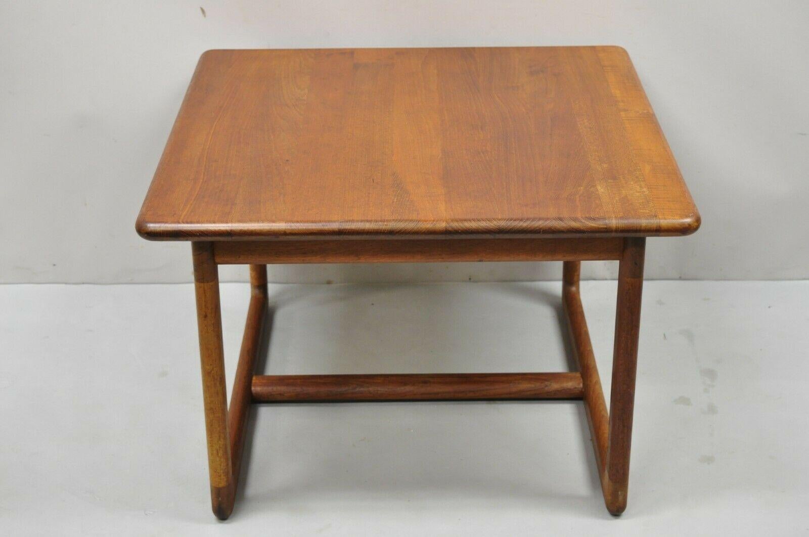 20th Century Vintage Mid Century Danish Modern Teak Wood Square Side End Table For Sale