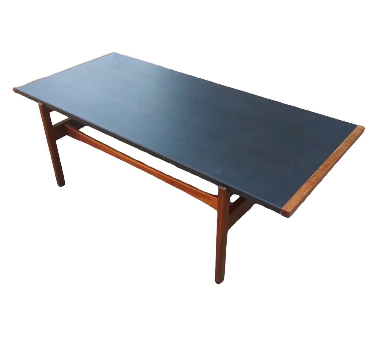 Vintage Mid Century Danish Modern Walnut Black Leather Top Coffee Table