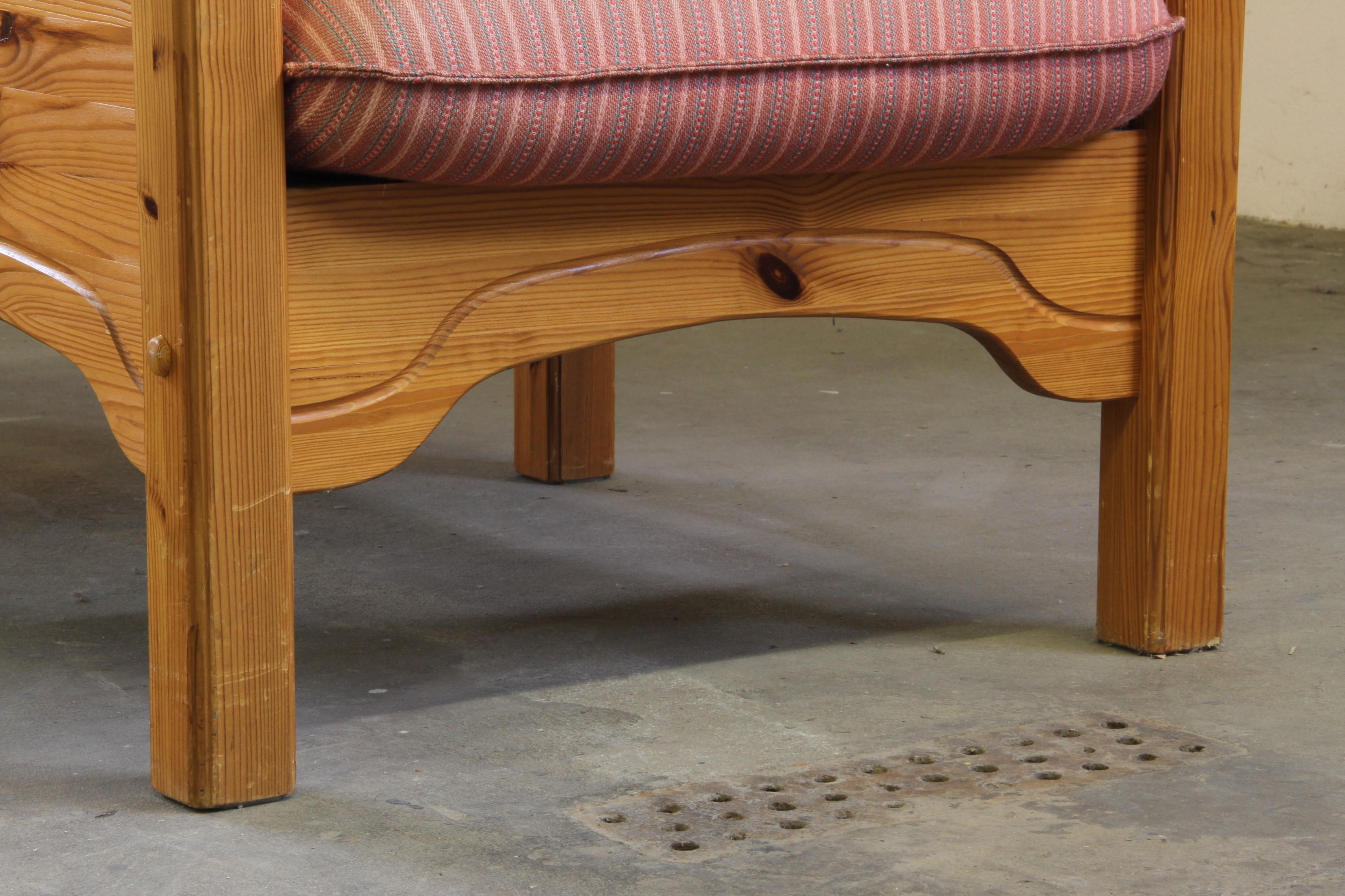 Vintage Mid-Century Danish Pine Lounge Chair, 1970er Jahre im Angebot 4