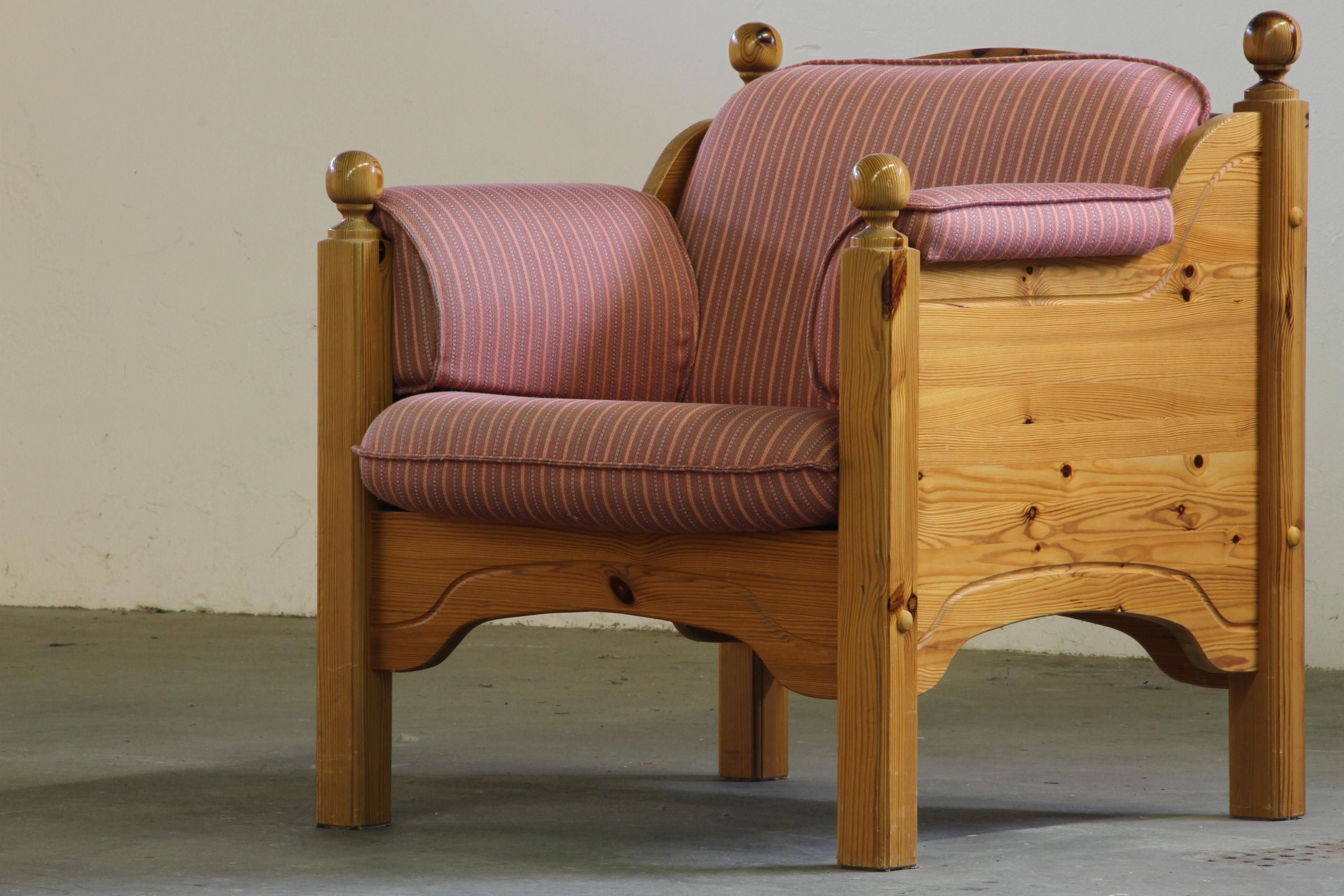 Vintage Mid-Century Danish Pine Lounge Chair, 1970er Jahre (Moderne der Mitte des Jahrhunderts) im Angebot