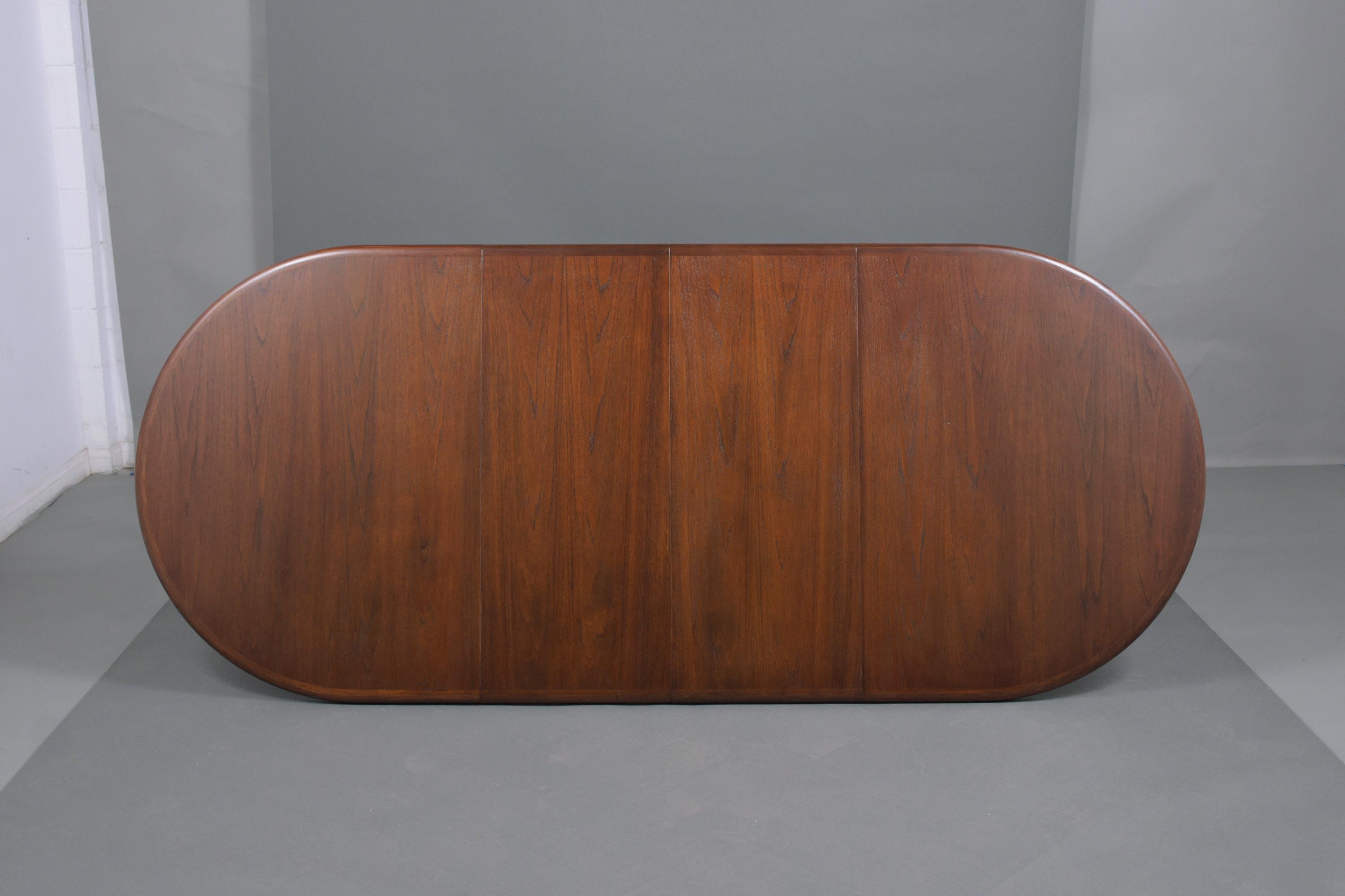 Vintage Mid-Century Danish Teak Dining Table 12