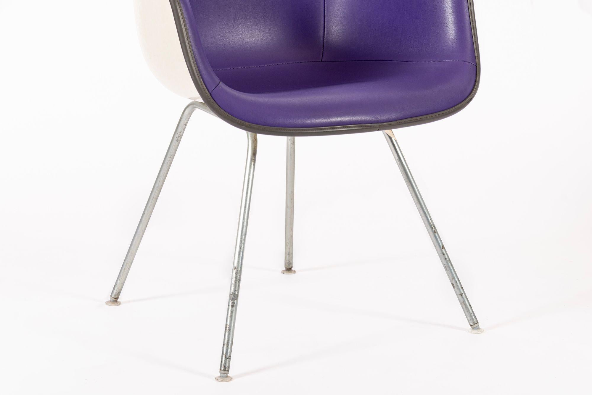 Vintage Mid Century DAX Purple Lounge Chairs by Eames for Herman Miller im Angebot 6