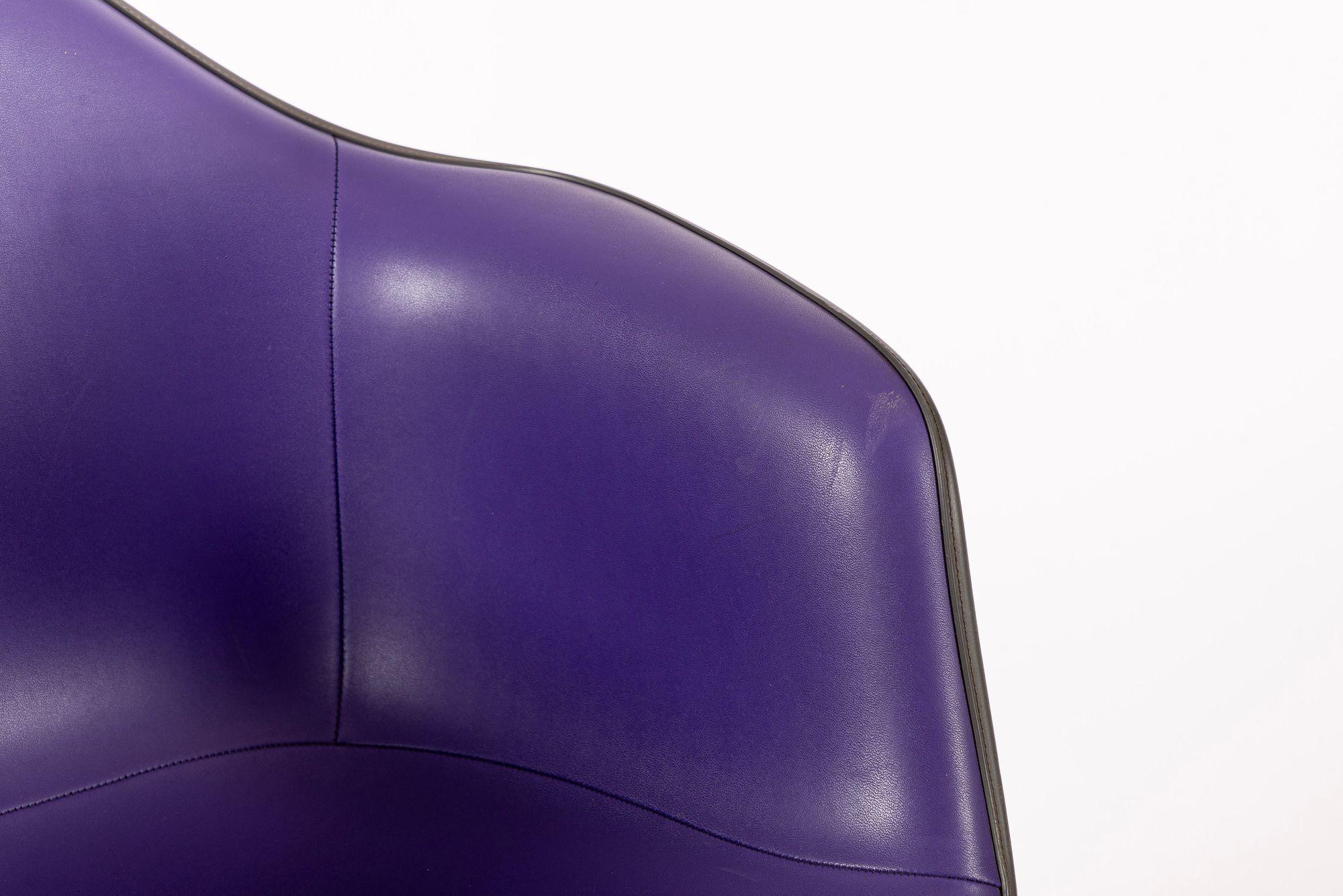 Vintage Mid Century DAX Purple Lounge Chairs by Eames for Herman Miller im Angebot 1