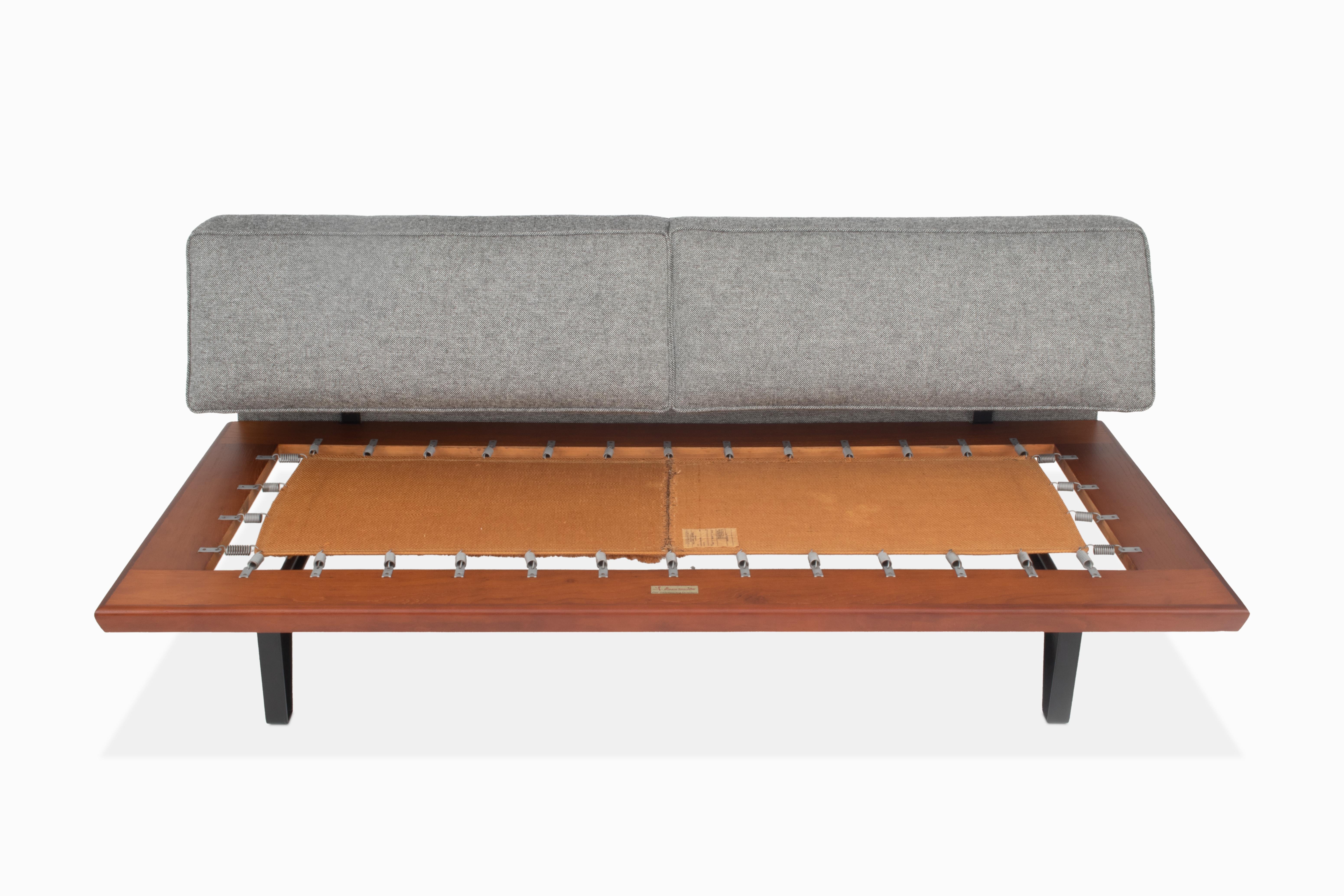 Vintage Mid Century Daybed by Mel Bogart for Felmore Associates In Good Condition In Oxnard, CA