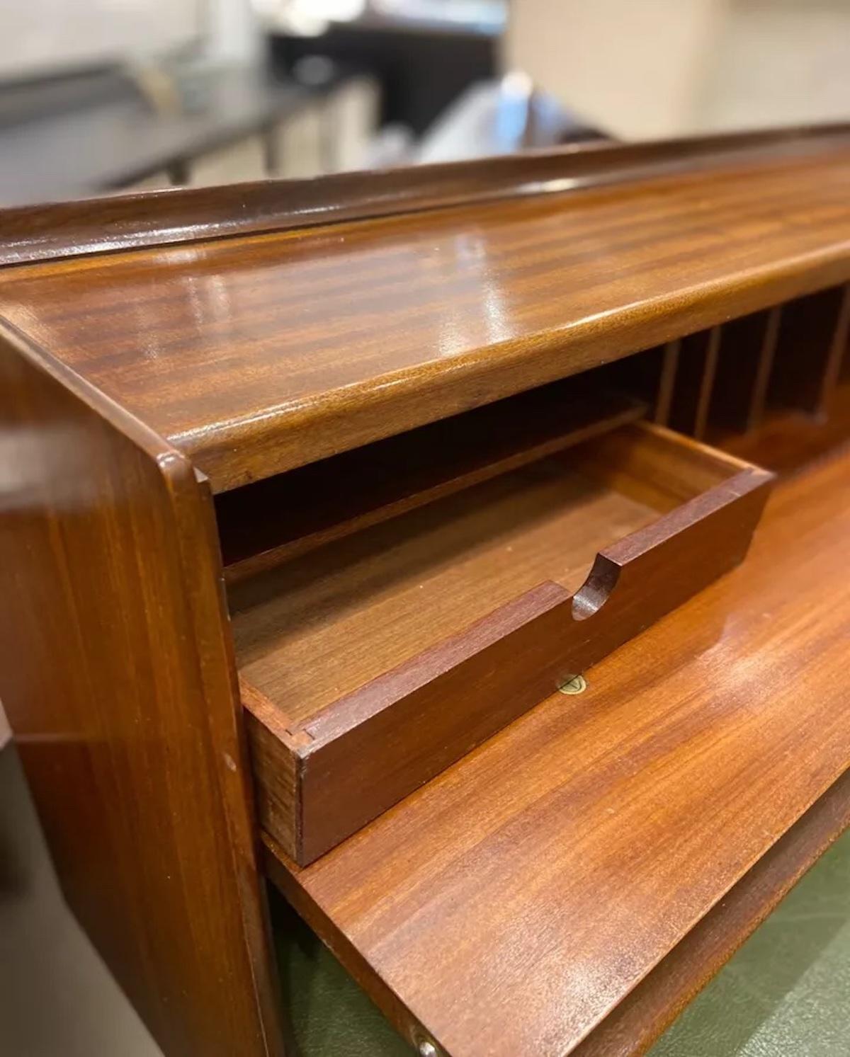 Vintage Mid-Century Desk In Rosewood by Richard Hornby for Fyne Ladye, 1960s 1