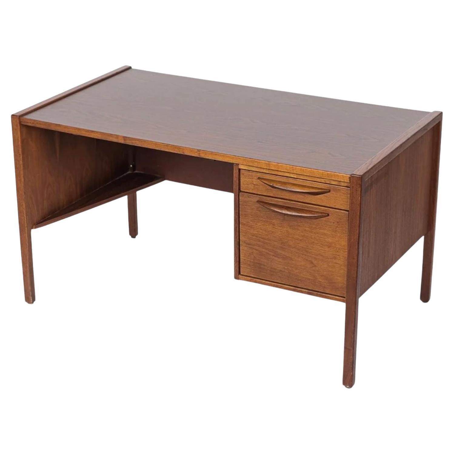 1960s Midcentury Desk in Wood & Laminate by Jens Risom For Sale
