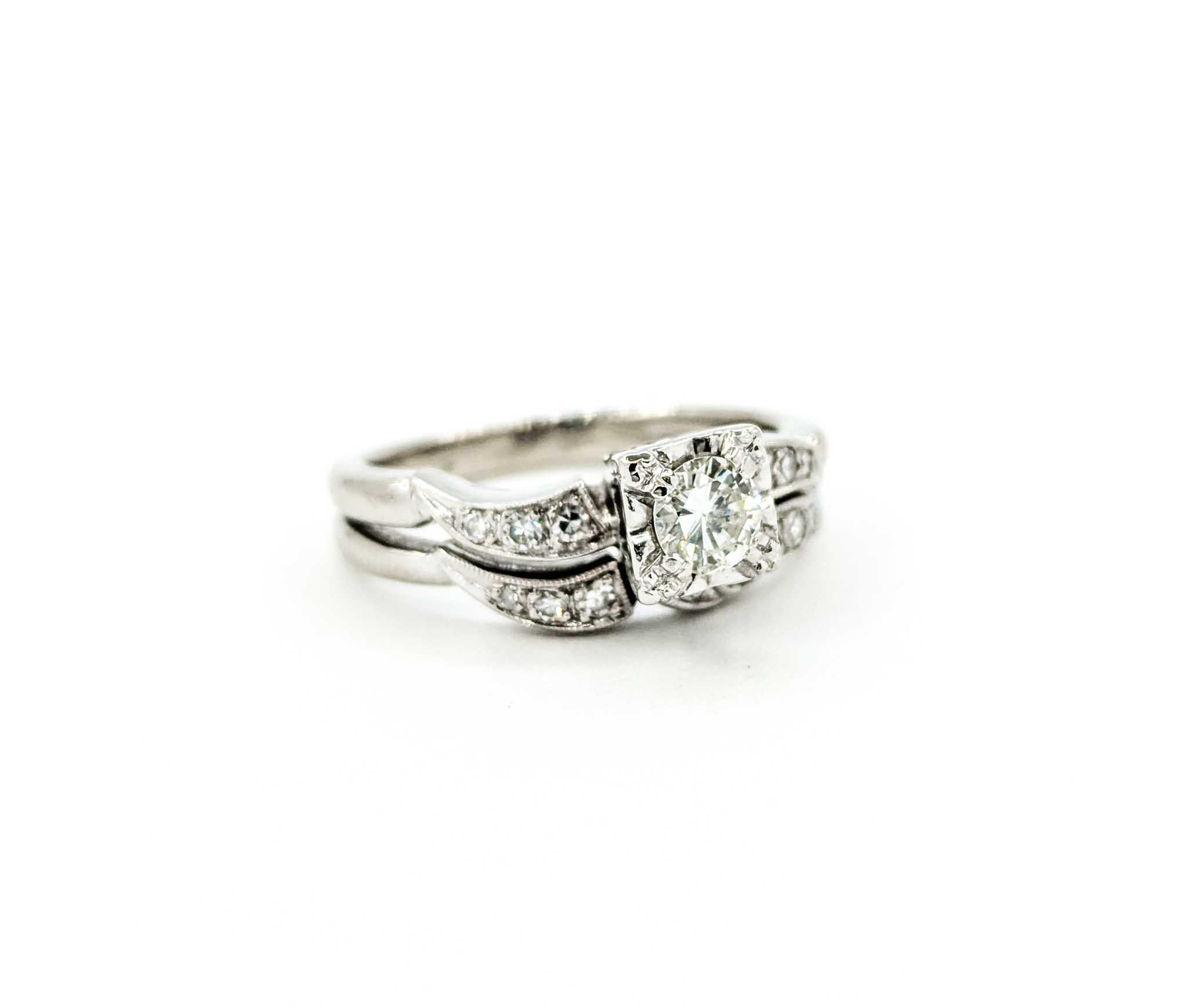 Round Cut Vintage Mid Century Diamond Engagement Ring in White Gold For Sale