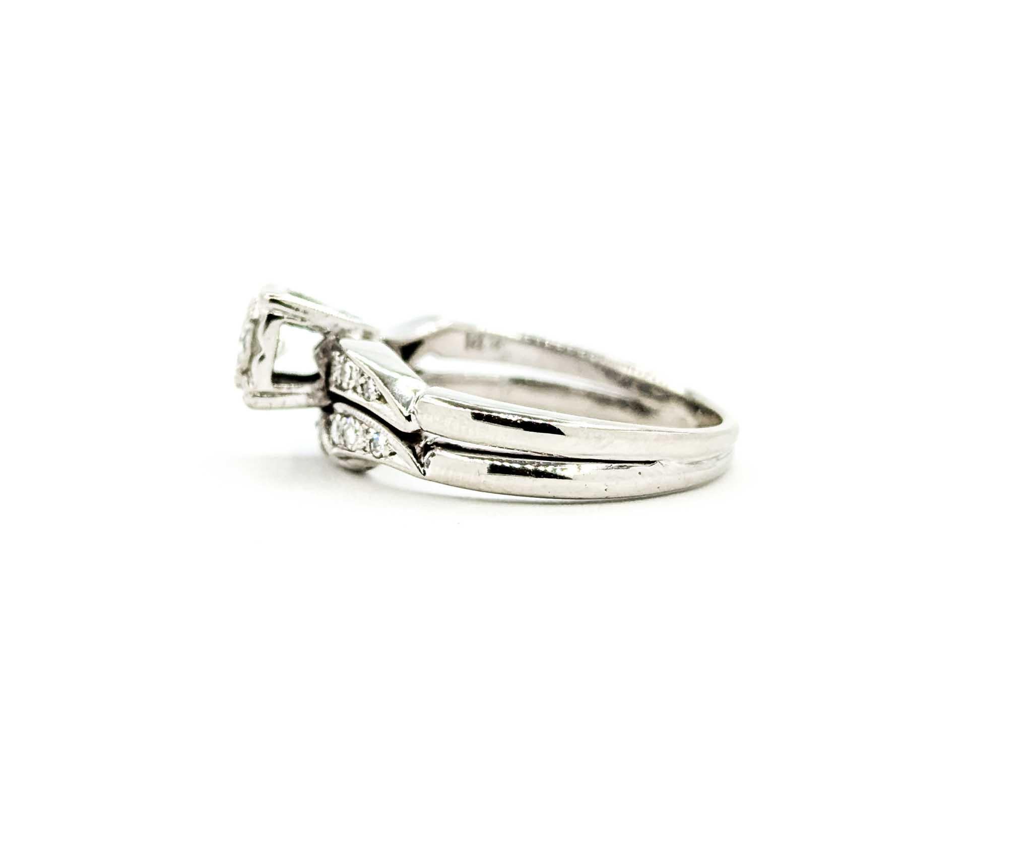 Vintage Mid Century Diamond Engagement Ring in White Gold For Sale 2