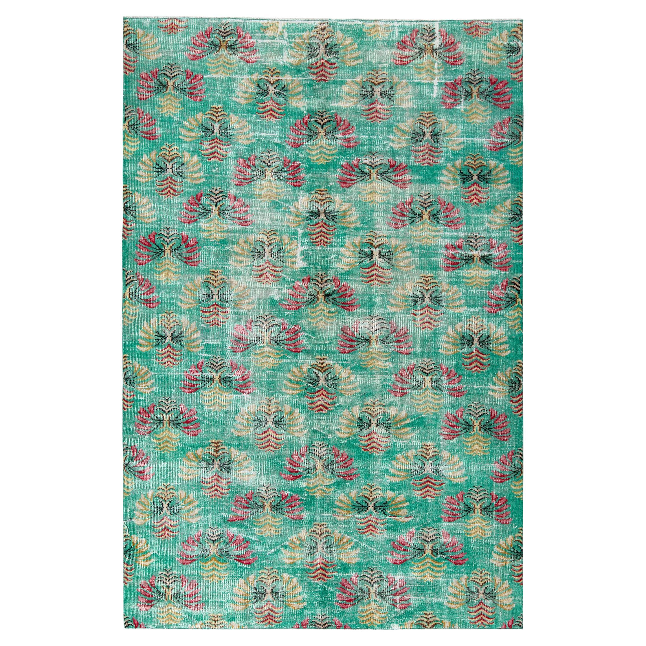 Vintage-Teppich im Mid-Century-Stil, grün, mit Allover-Muster von Teppich & Kelim