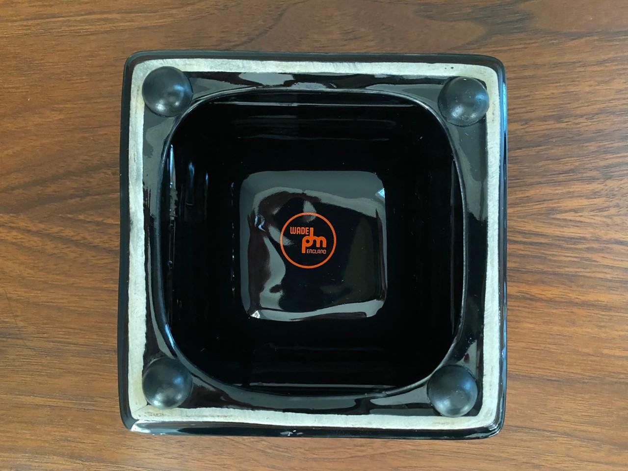 Cast Vintage Midcentury Dunhill Ceramic Ashtray For Sale