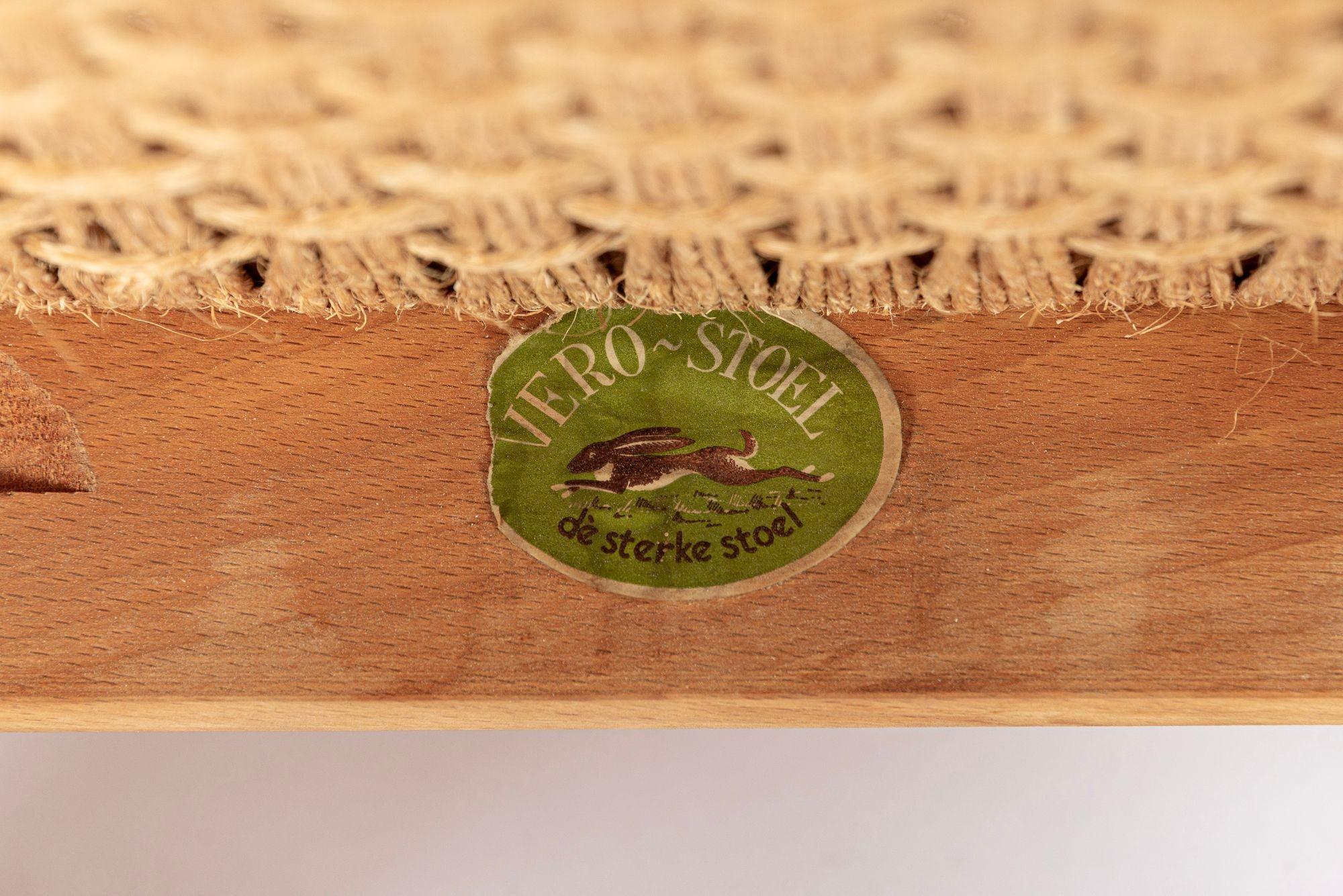 Sillas de salón de madera holandesas vintage de mediados de siglo de Vero Stoel en venta 3