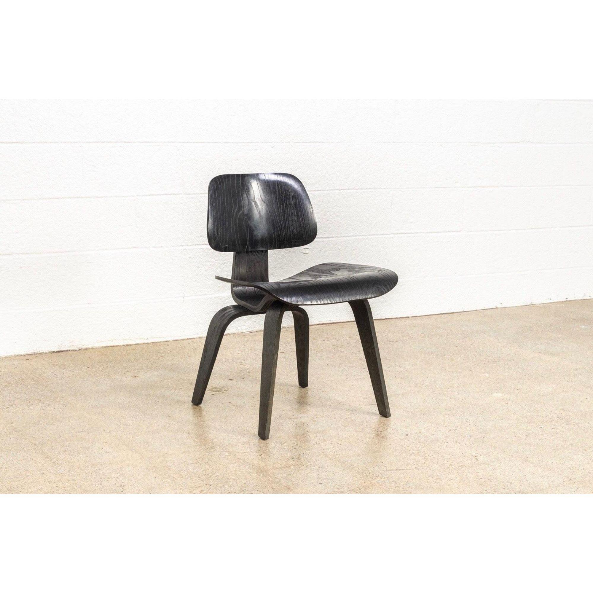 American Vintage Midcentury Eames Black Dcw Plywood Dining Chair, 1950s