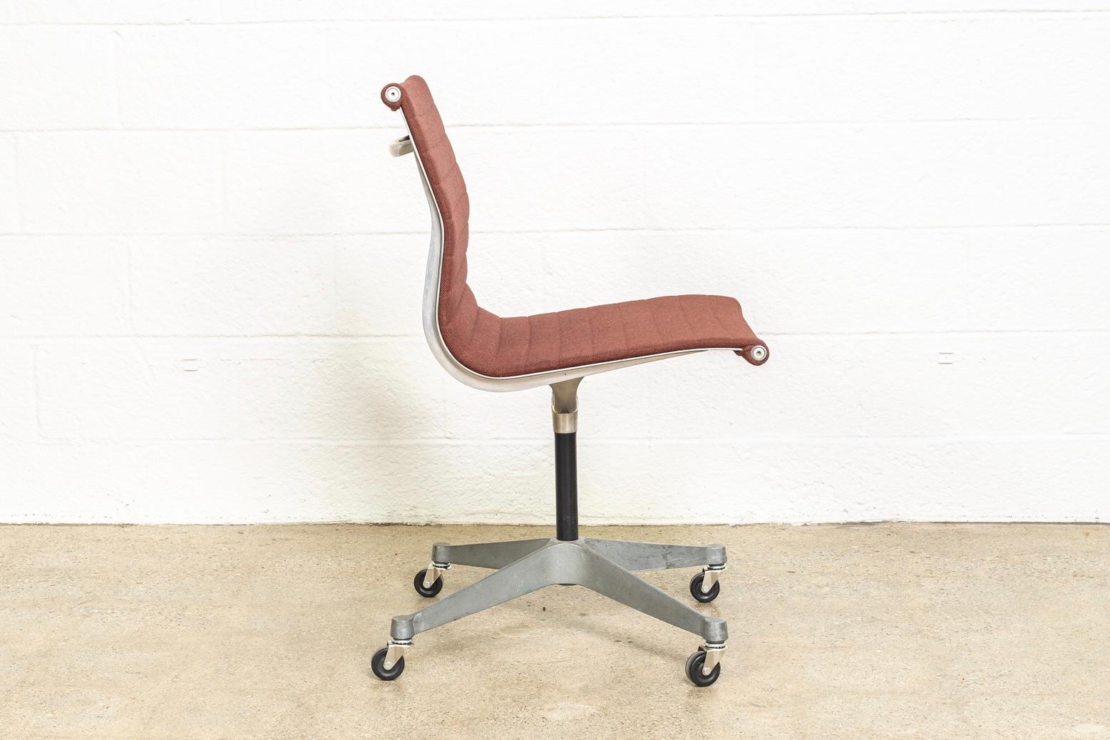 vintage herman miller office chair