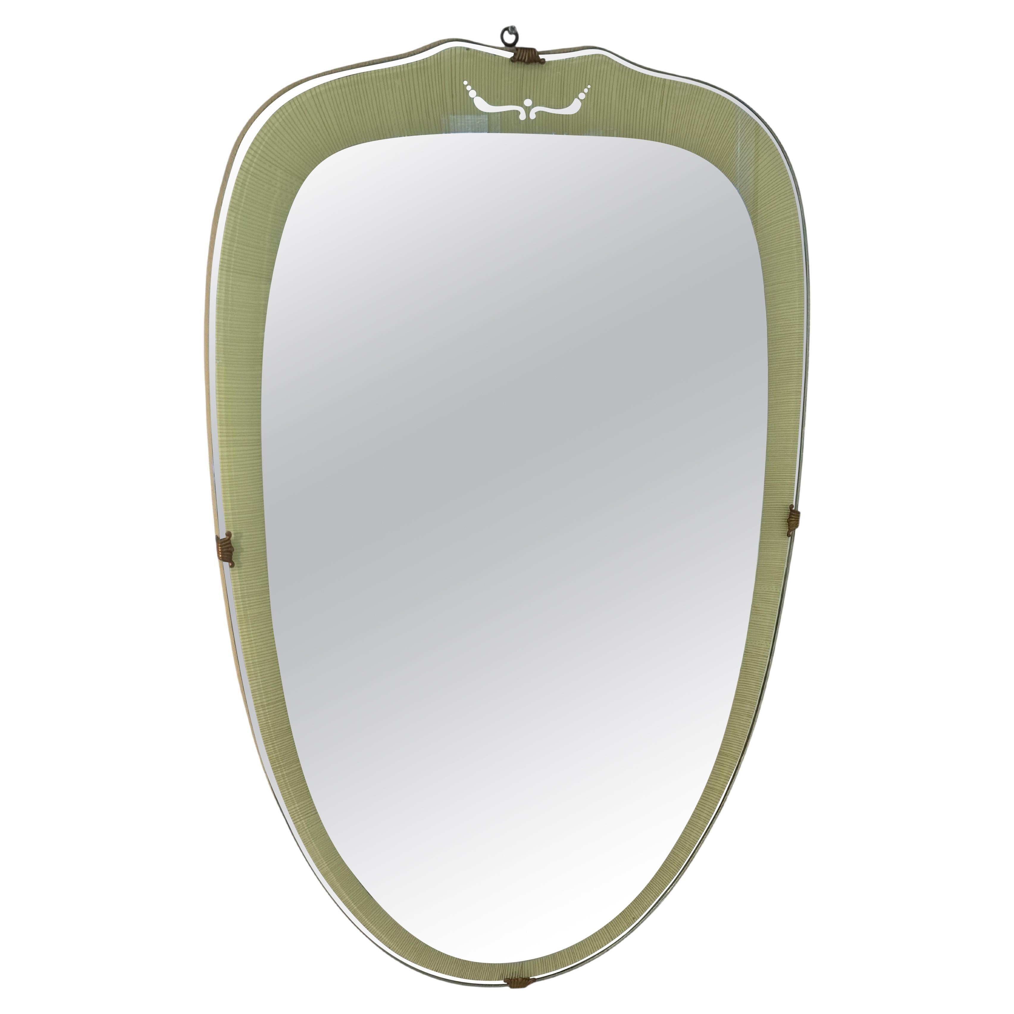 Specchio vintage di metà secolo in vetro acidato con bordo verde 1960s