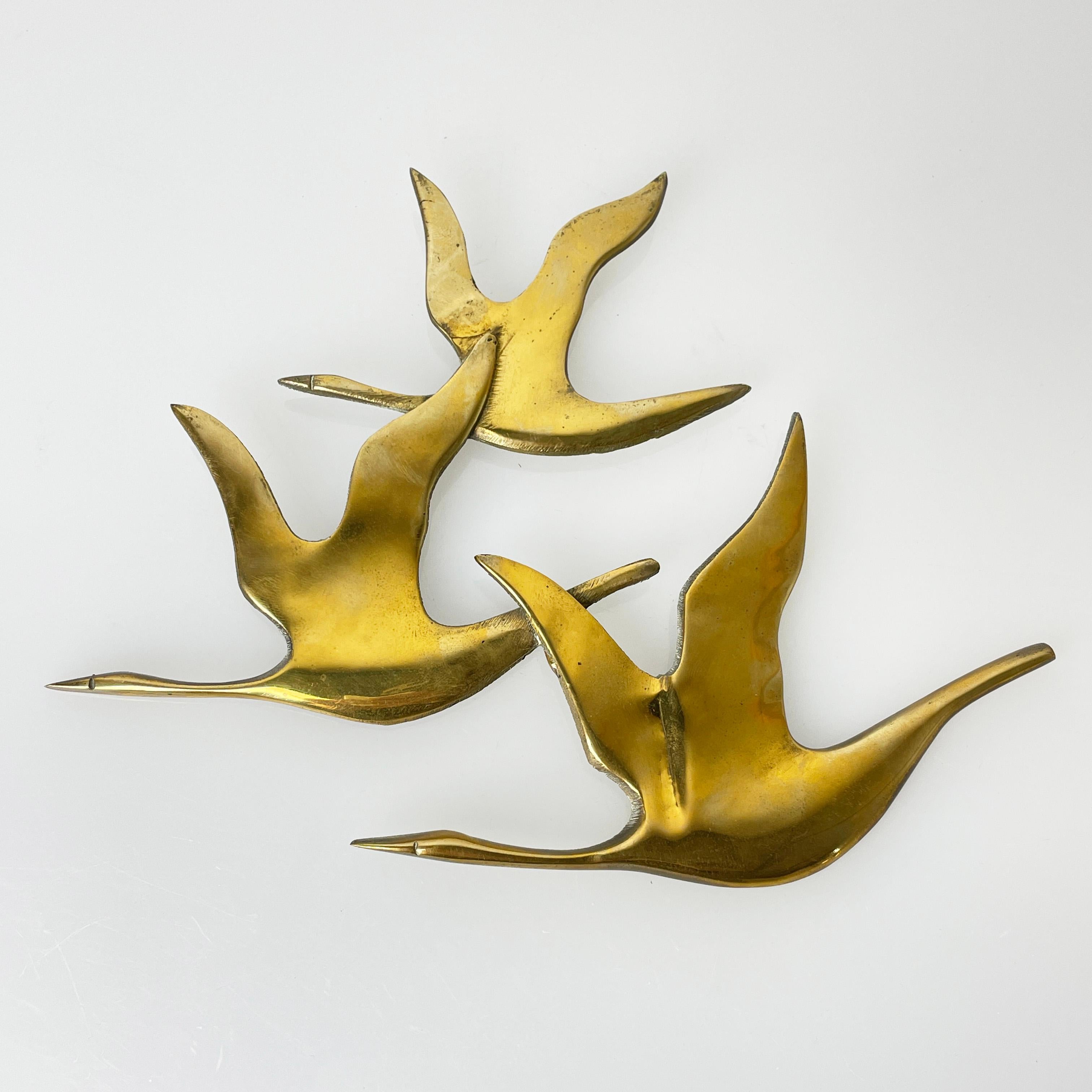 Vintage Mid Century Flying Geese Brass Wall Decoration For Sale 2