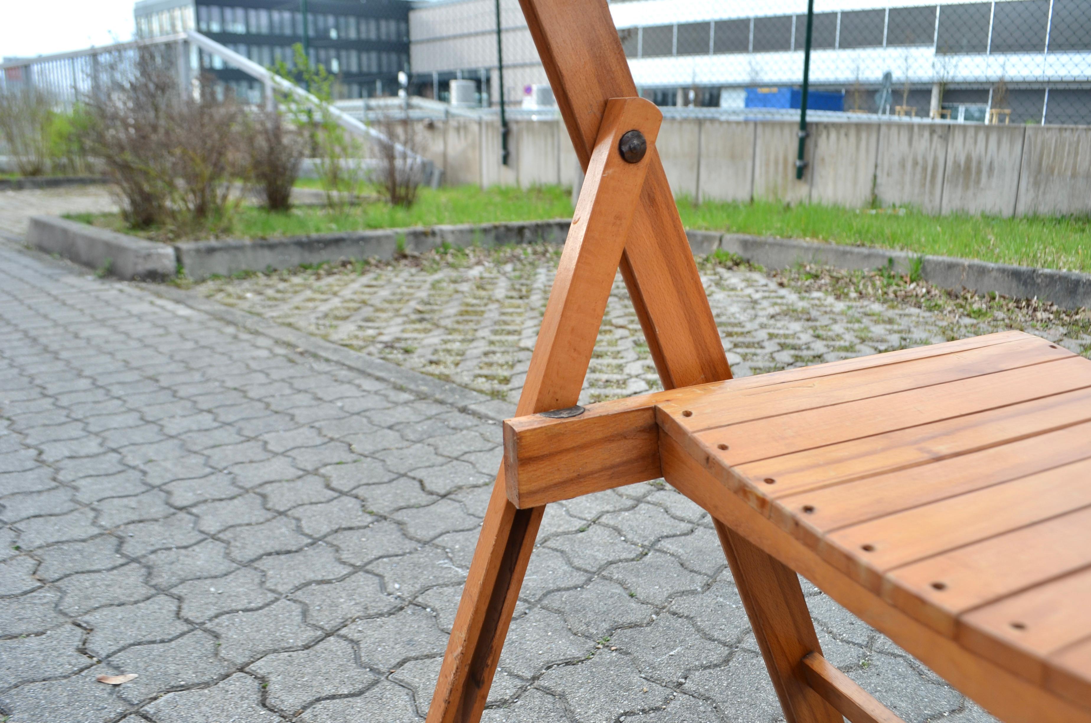Chaise pliante vintage du milieu du siècle en hêtre 1 / 11 en vente 7