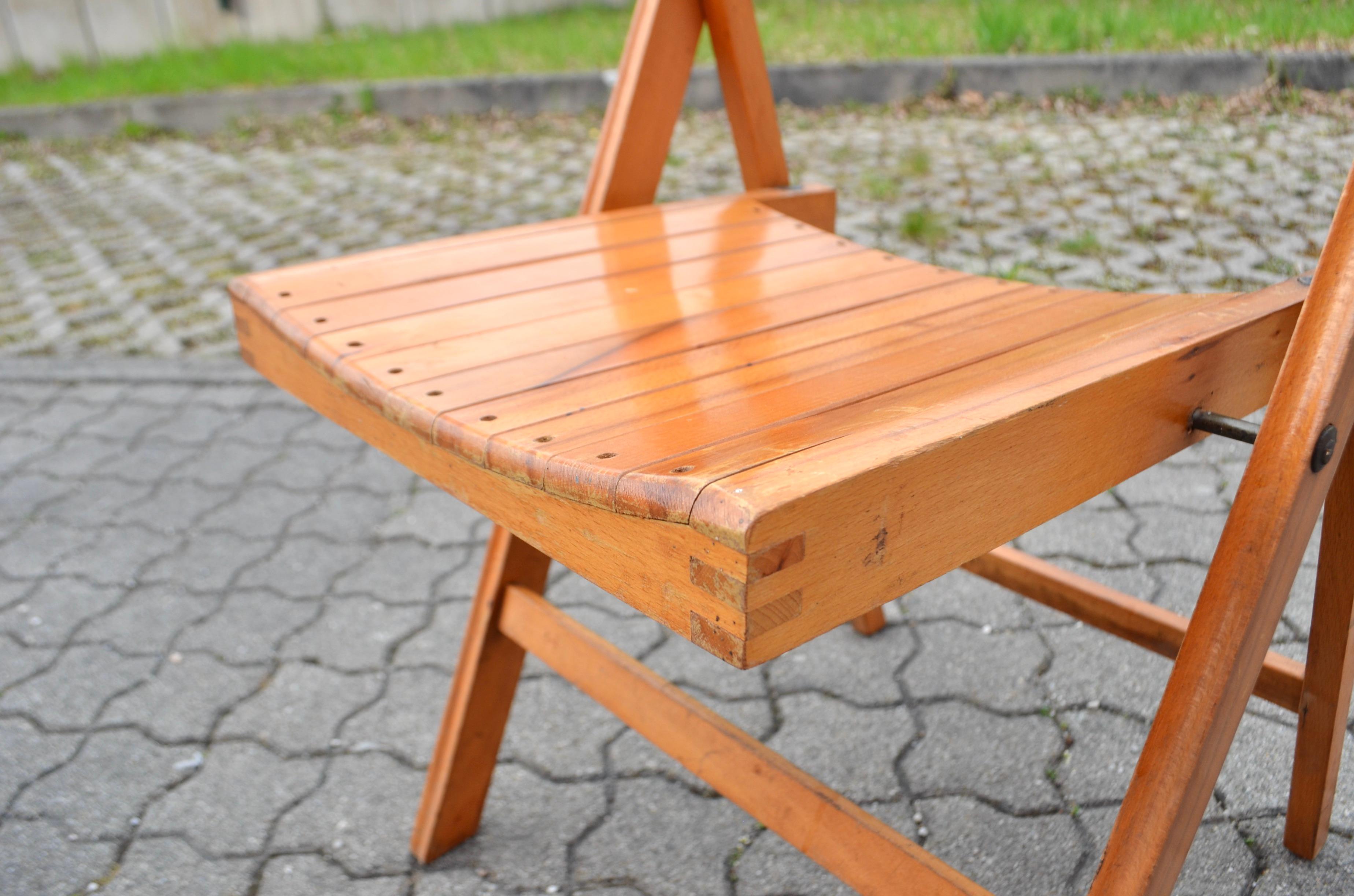 Chaise pliante vintage du milieu du siècle en hêtre 1 / 11 en vente 2