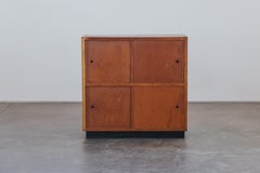 Armario francés vintage de cuatro puertas de mediados de siglo, circa 1960